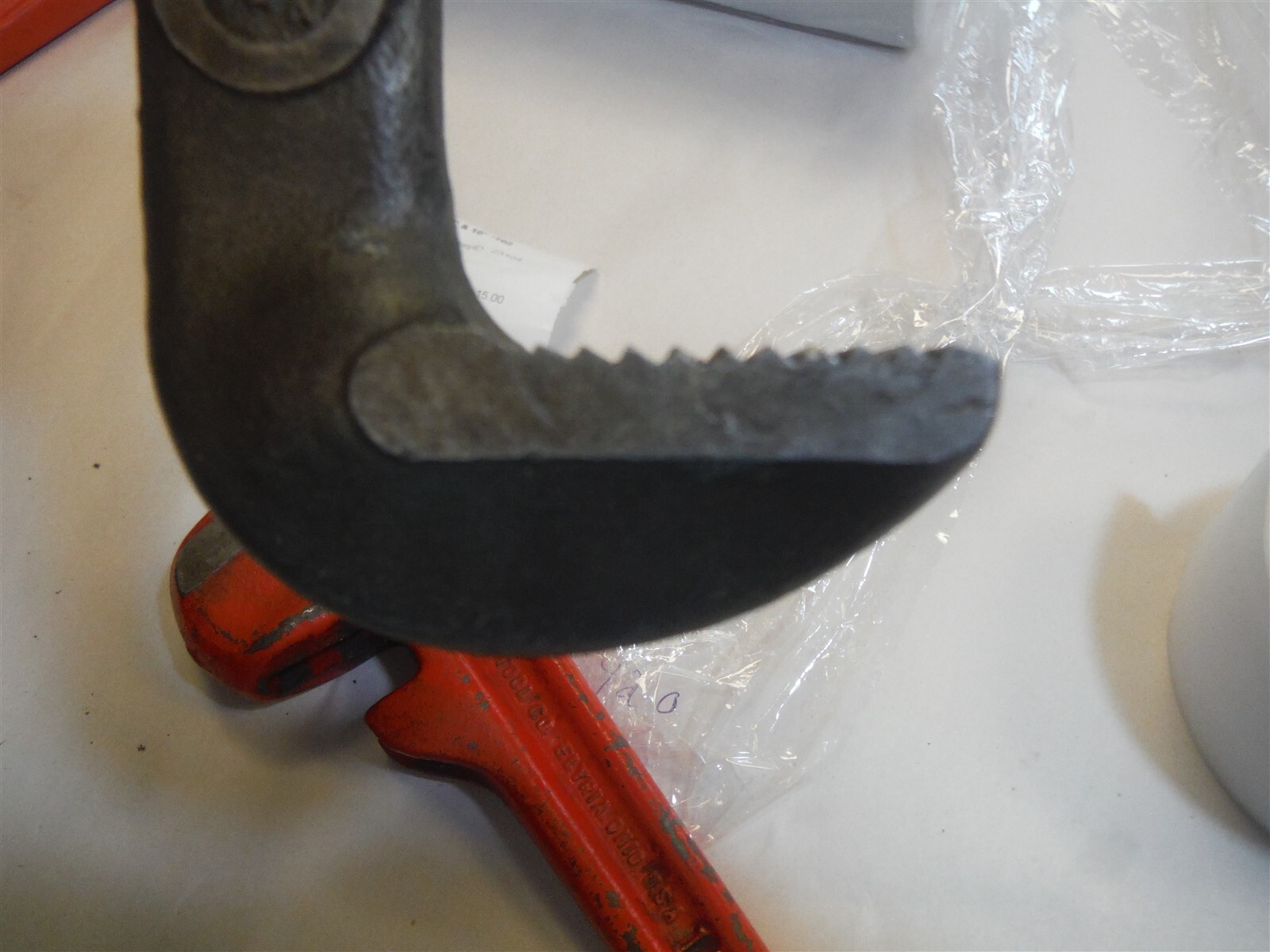 Lot of 2 ridgid pipe wrenches 14″ & 10″ *T02