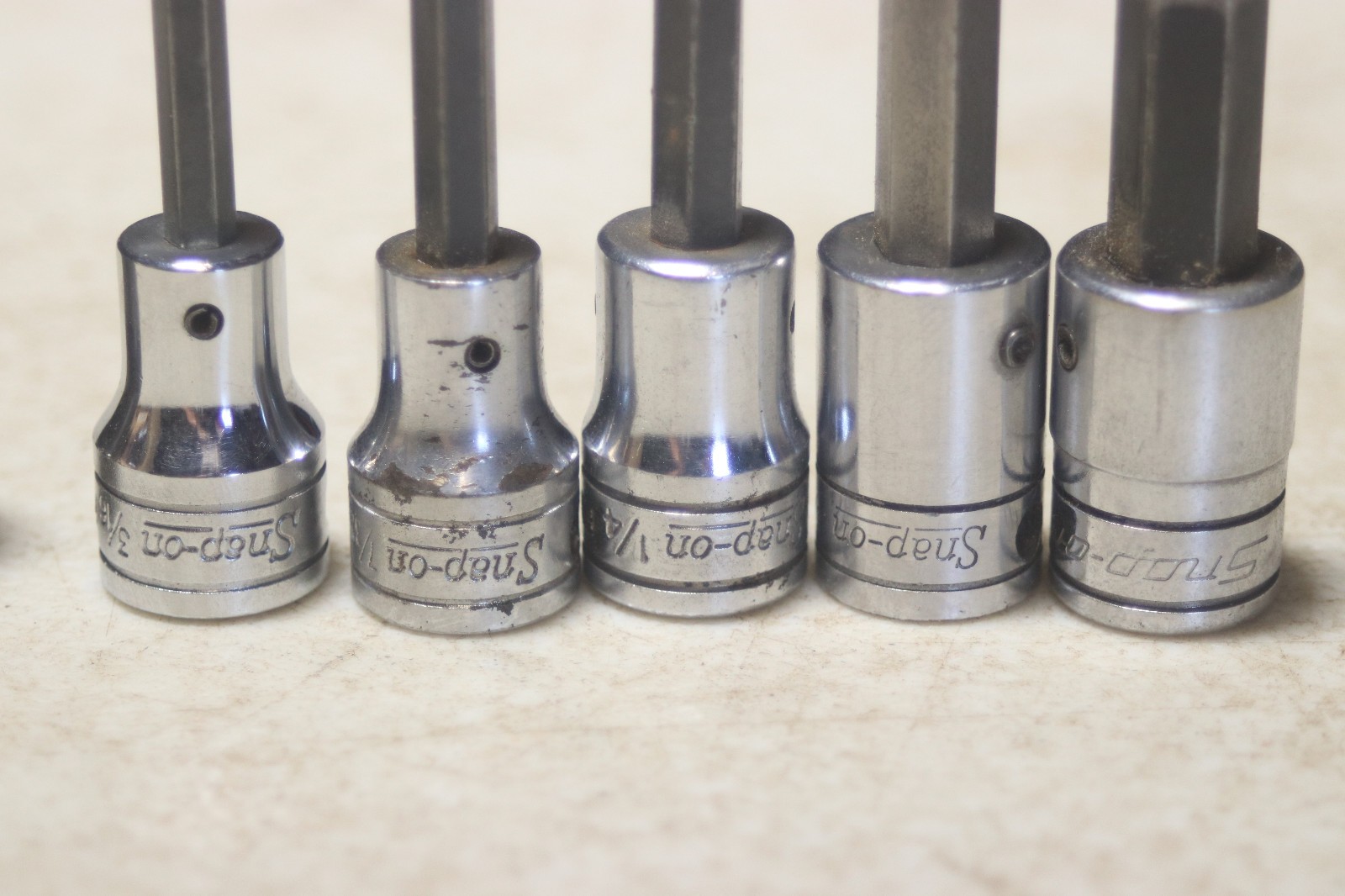 Lot of 10 Snap On 3/8 Inch Drive Torx Hex Screwdriver & Triple Square Bits