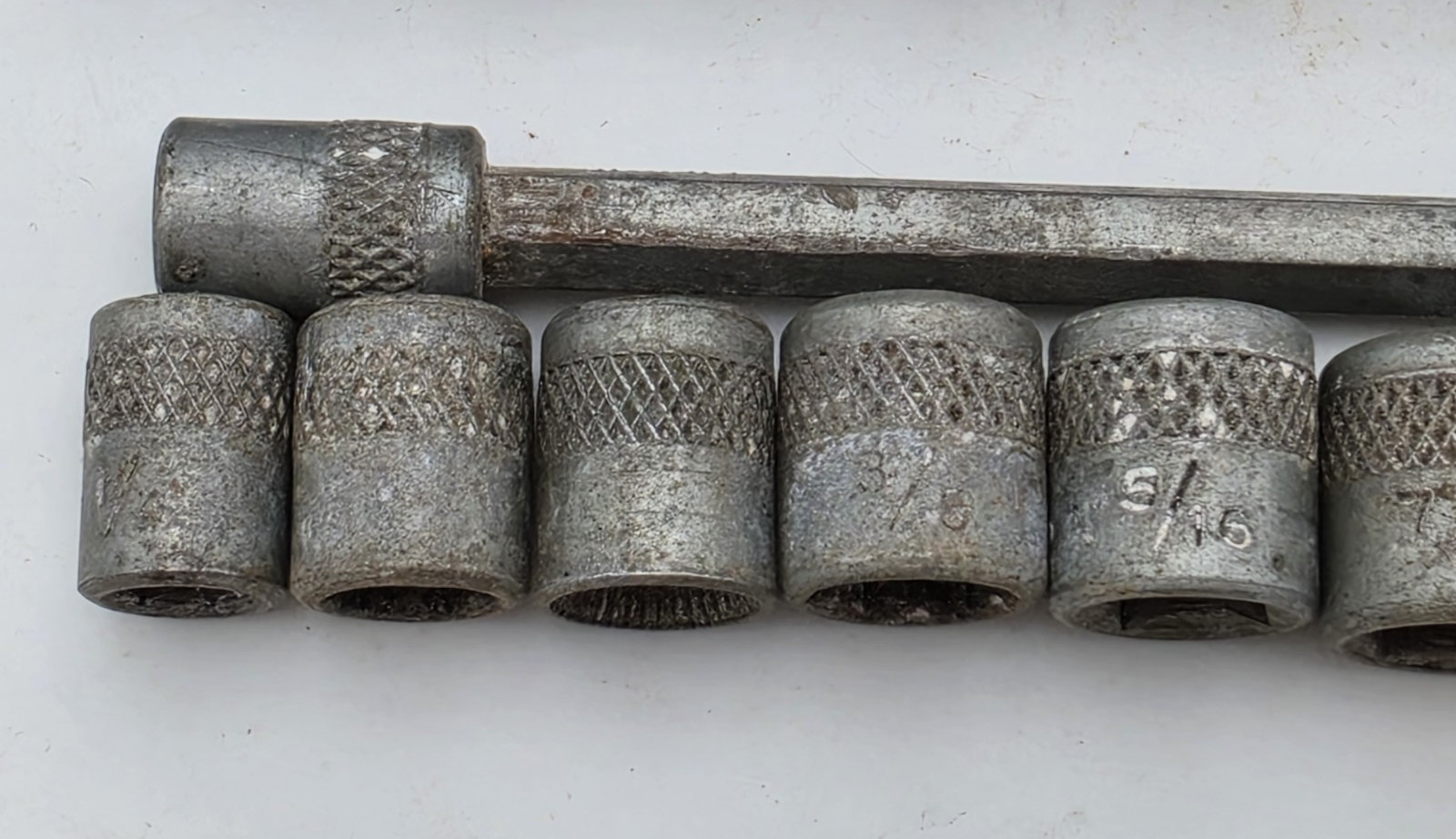 Vintage Mixed Socket Set 20 Pieces Metal Case – USA Made / Japan 40’s – 60’s