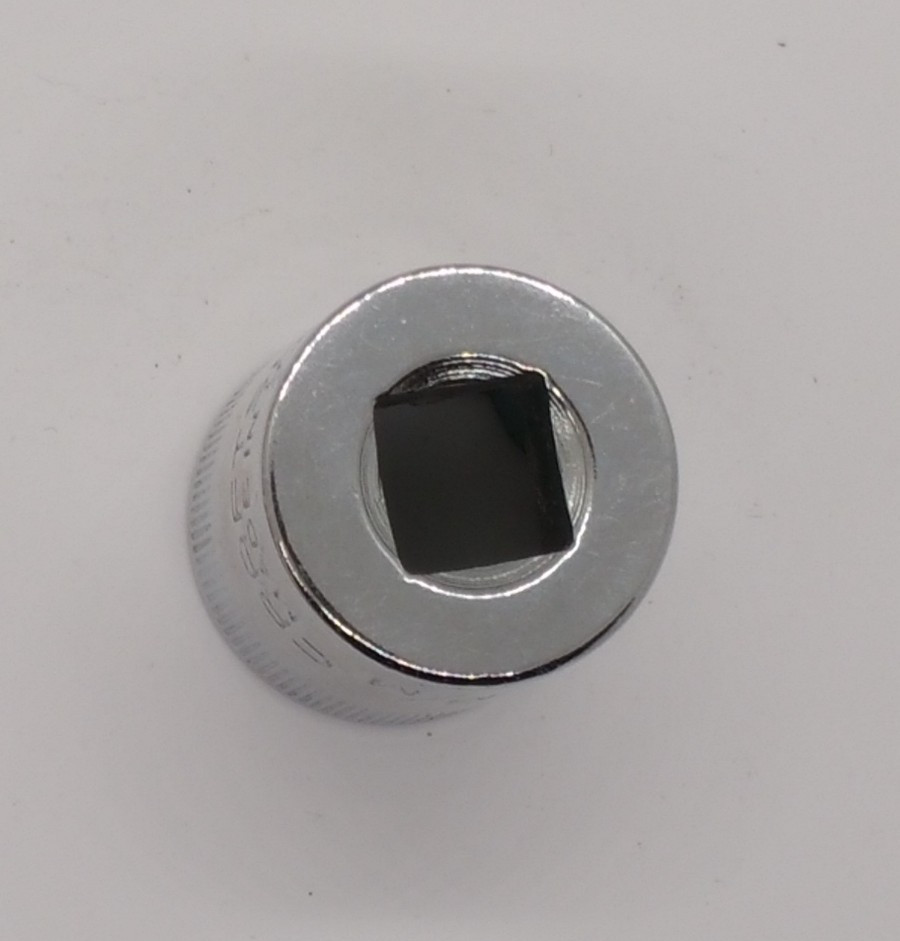 Craftsman 3/8″ Drive 17M/M 12 Pt Shallow Socket Metric Top Knurl V 44307 USA NOS