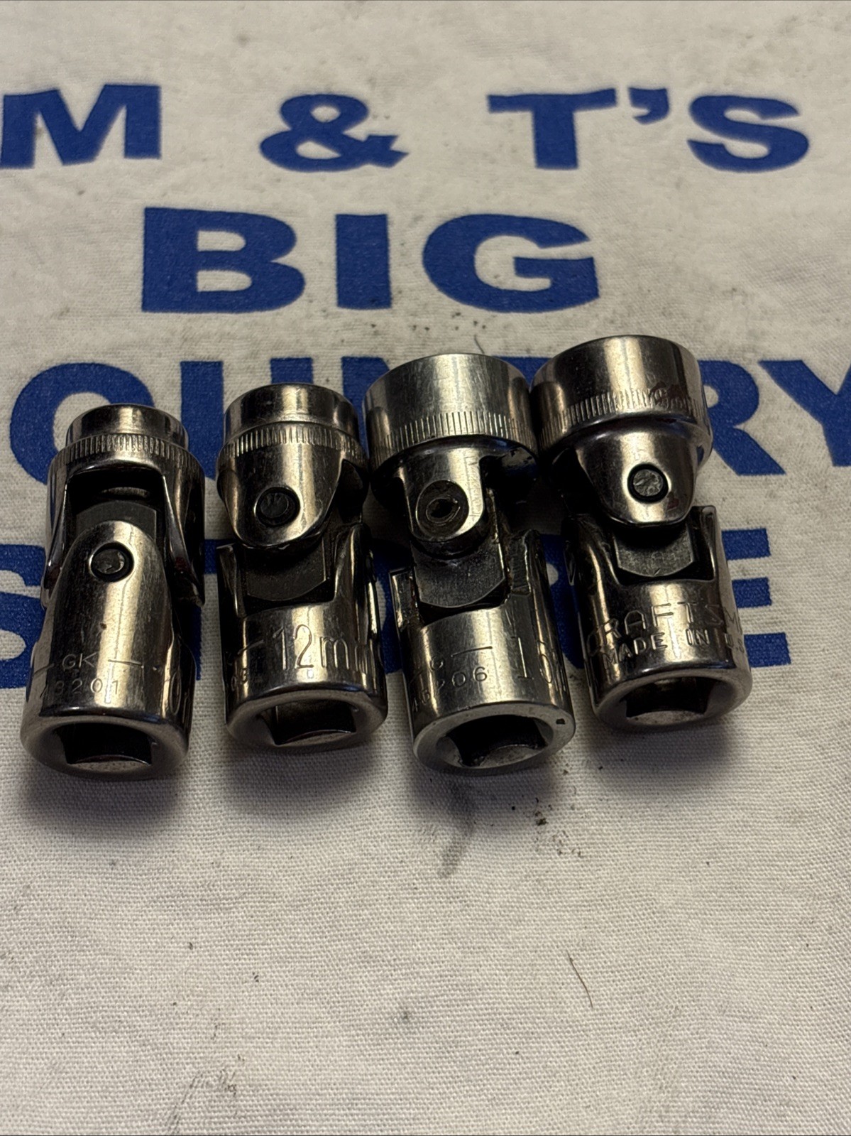 Craftsman USA 3/8″ Drive 4pc Metric 6pt Flex Head Socket Set 10, 12, 15 & 16mm