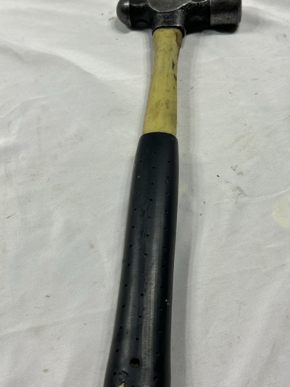 Blue-Point Tools Fiberglass Ball Peen Hammer BPN16B. USA