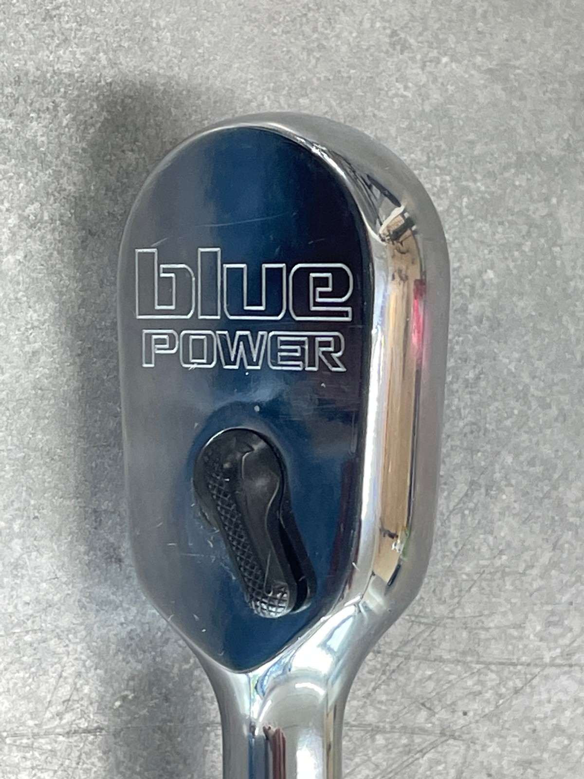 Cornwell Blue Power CBR313H 3/8″ Soft Grip Ratchet