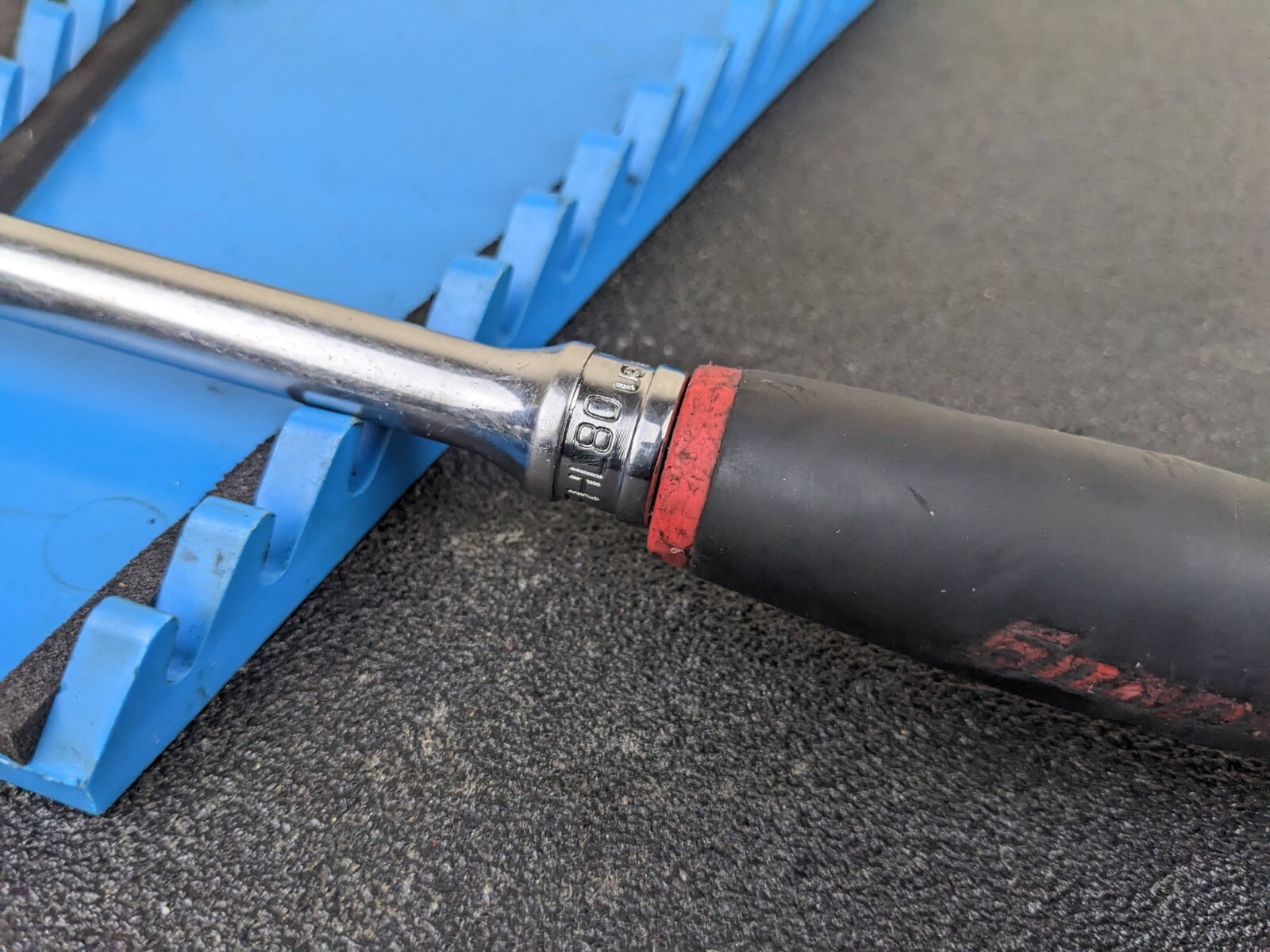 #bj230 Snap-on Tools USA 3/8″ Drive RED Soft Grip Long Fixed Head Ratchet FHL80