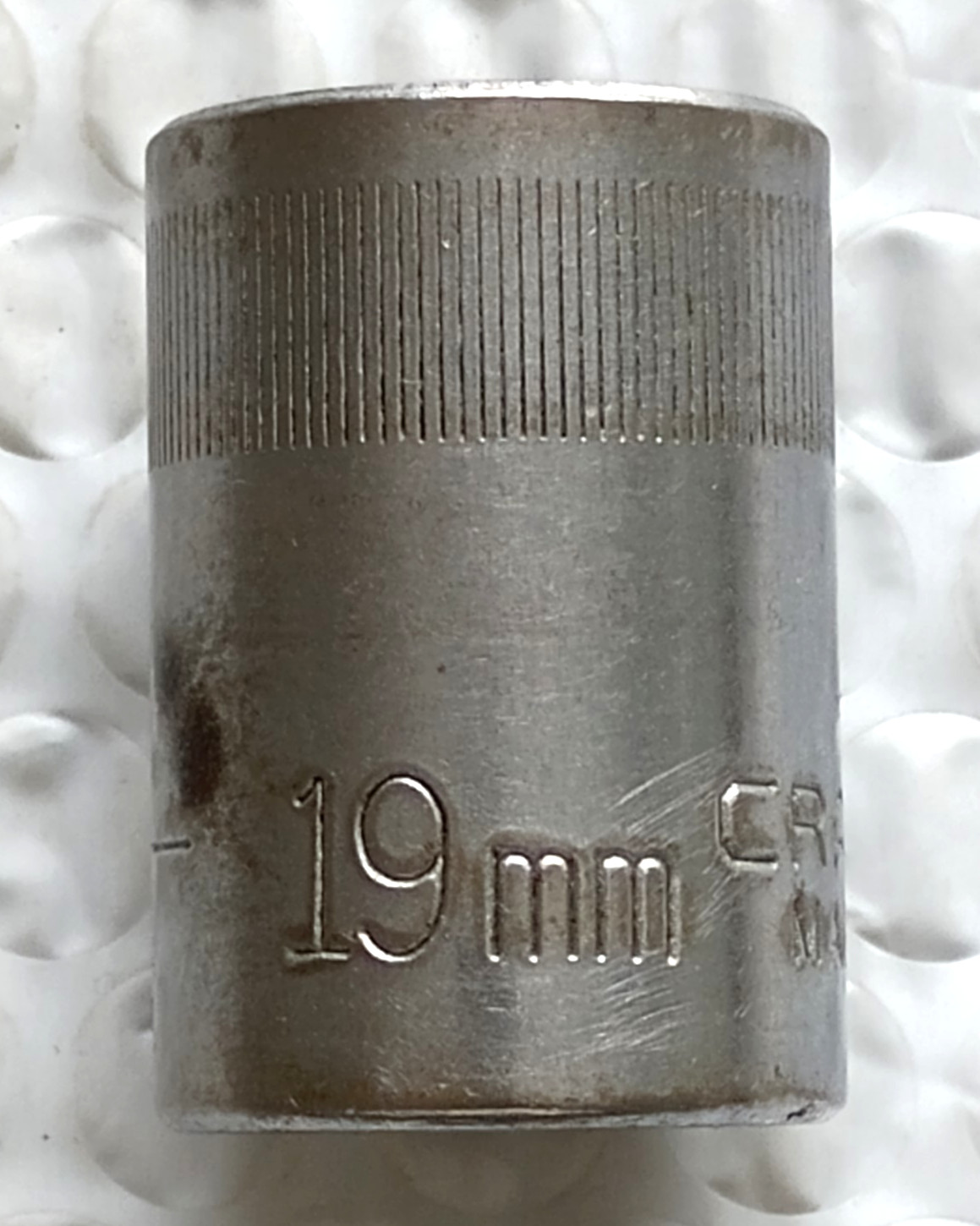 CRAFTSMAN TOOLS USA VV44238, 1/2″ DRIVE, 19MM. SOCKET, SHALLOW, 12 POINT.