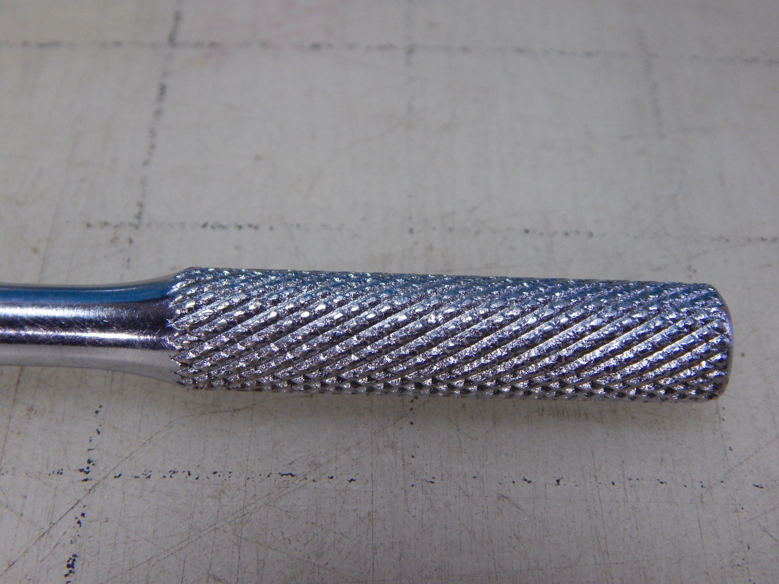 Vintage Challenger 1/4″ Drive Ratchet Knurled Handle Chrome 1060 USA 4.5″