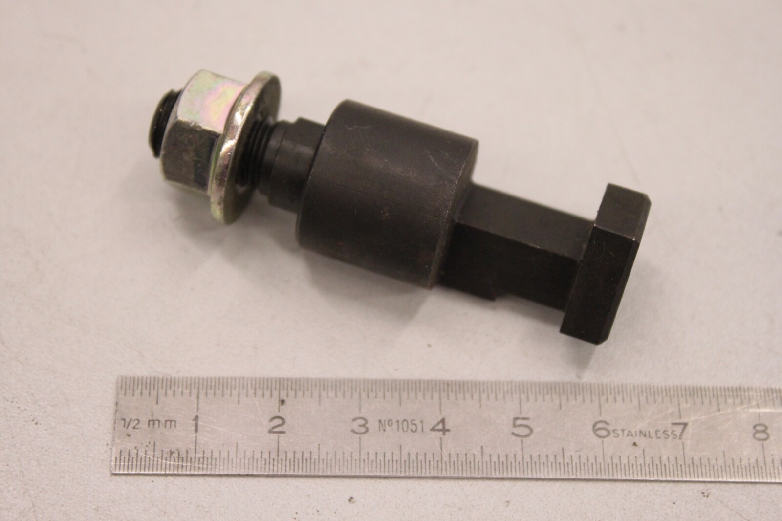 REnault MOT 1525 Adaptor for Extrator Adapter Spezialwerkzeug 152503