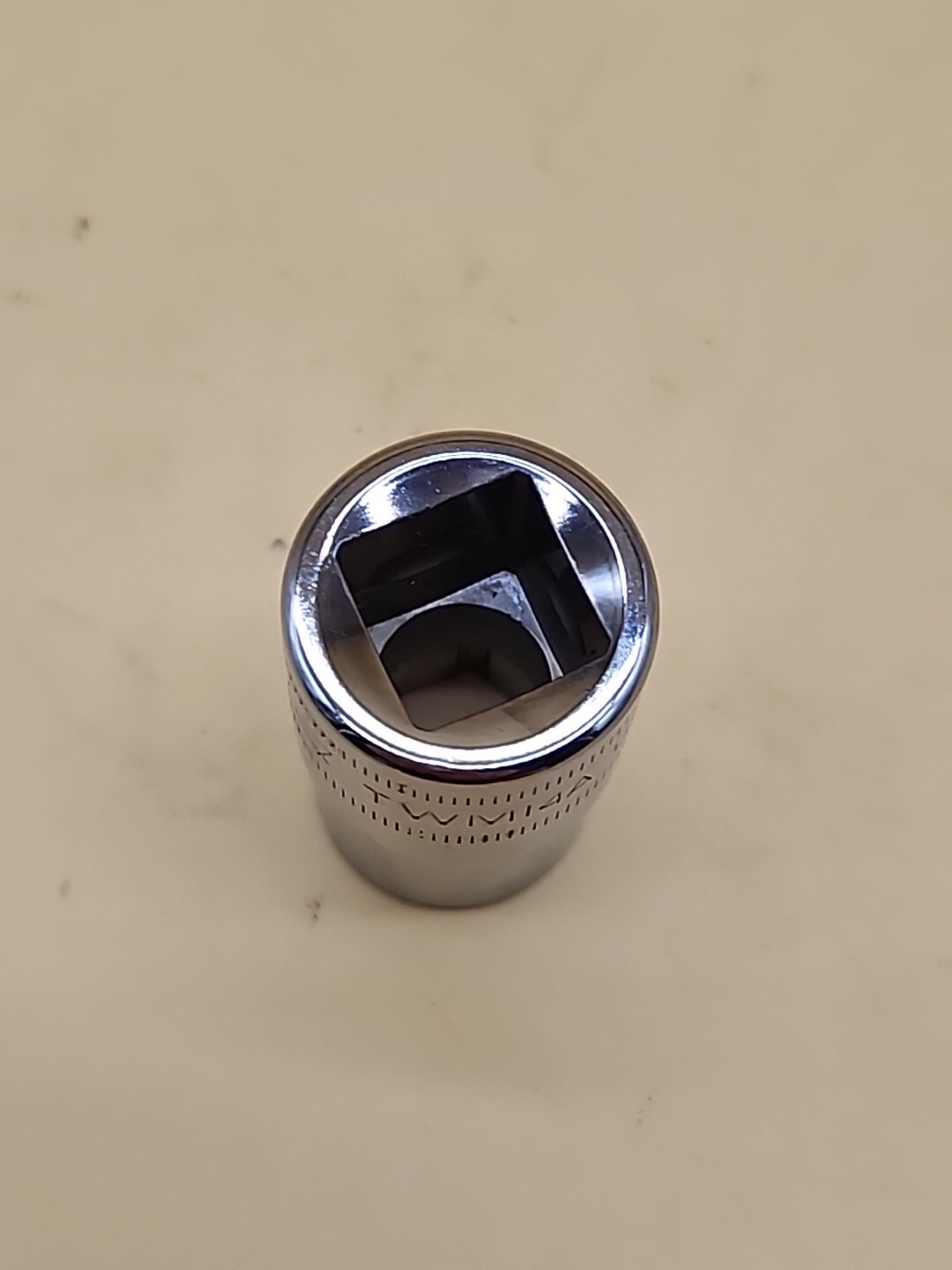 Snap-on Tools 1/2″ Drive 6-Point Metric 14mm Shallow Socket TWM14A