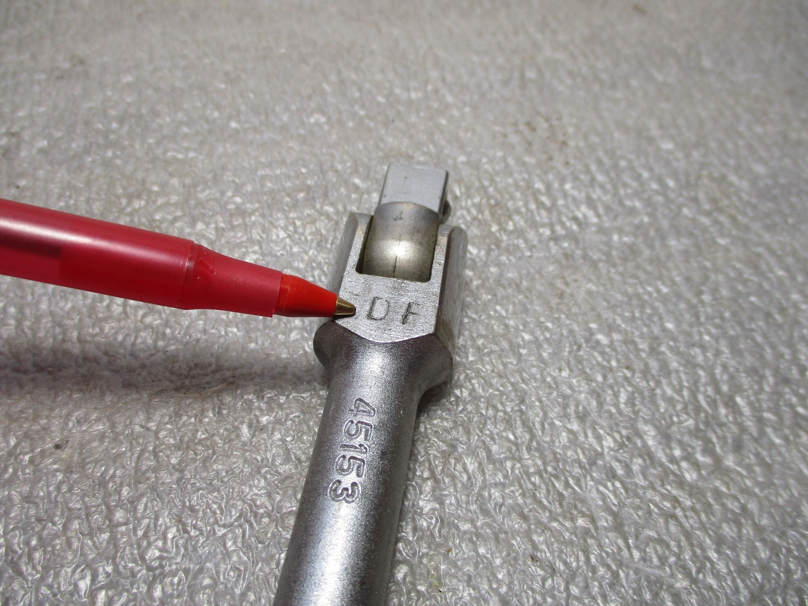 S-K Tools 45153 3/8″ Drive 8″ Knurled Handle Breaker Bar USA SK Diamond Logo