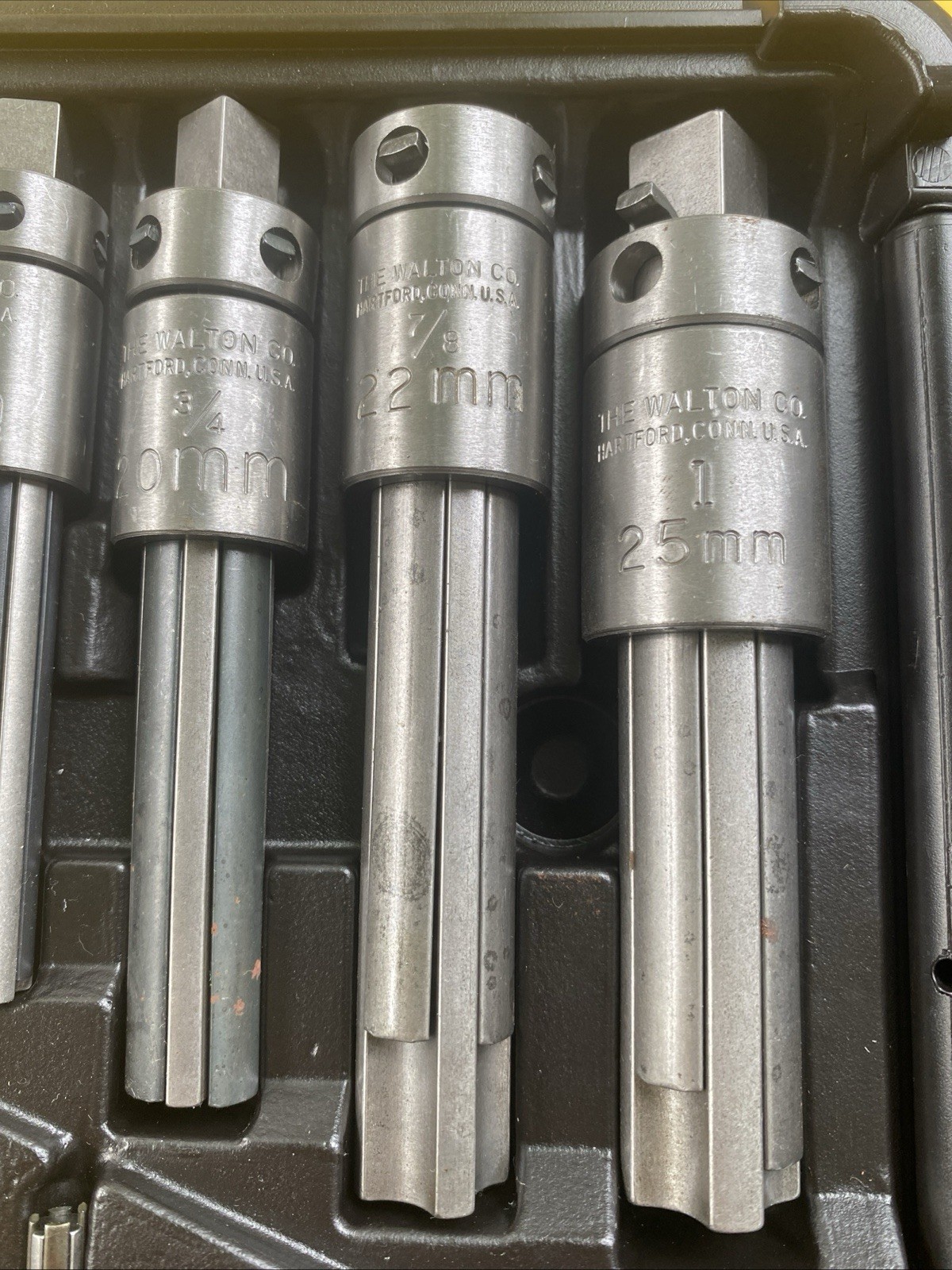 Walton 18015 15 Piece Multi Flute Tap Extractor Set See Pictures