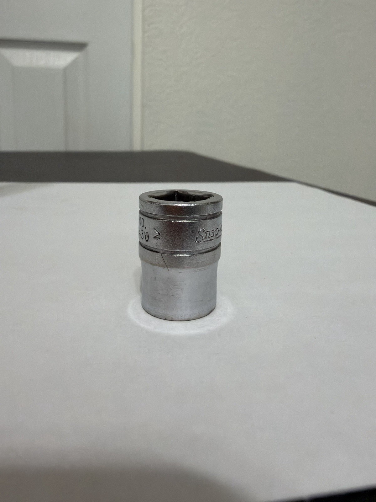 Snap On 7/16″ Shallow Socket 3/8″ Drive 12 Point F141 USA