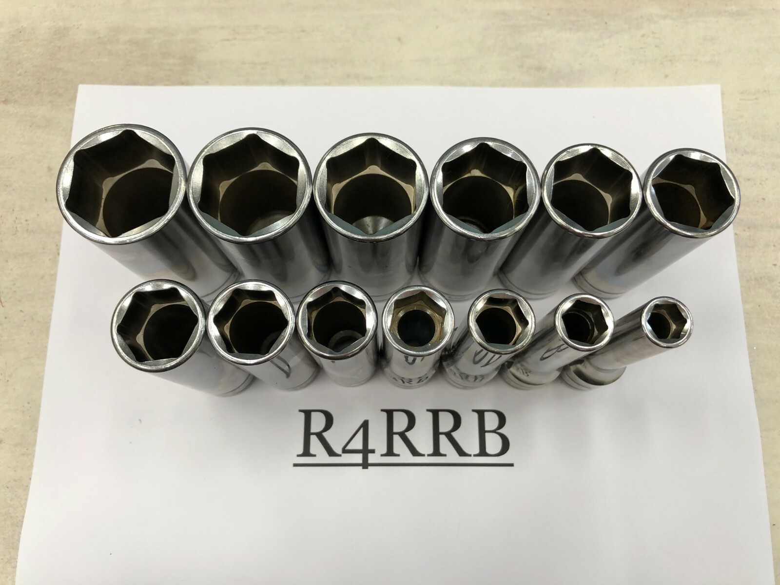 Snap-on Tools USA NEW 1/2″ Drive SAE 13 Piece Deep 6PT Chrome Socket Set 313TSYA