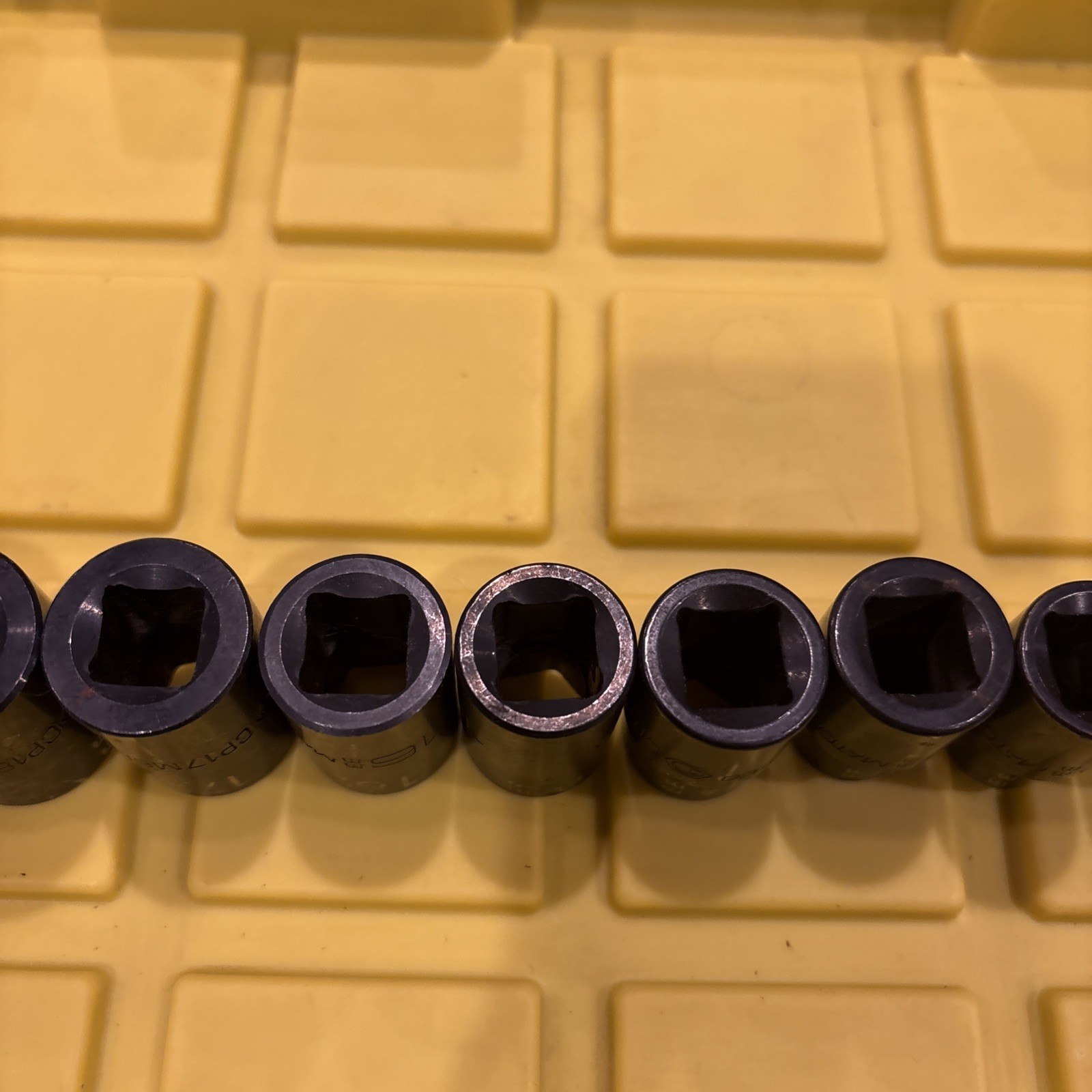 Matco SCPM106TA 1/2″ Drive 10pc Metric 6pt Impact Socket Set