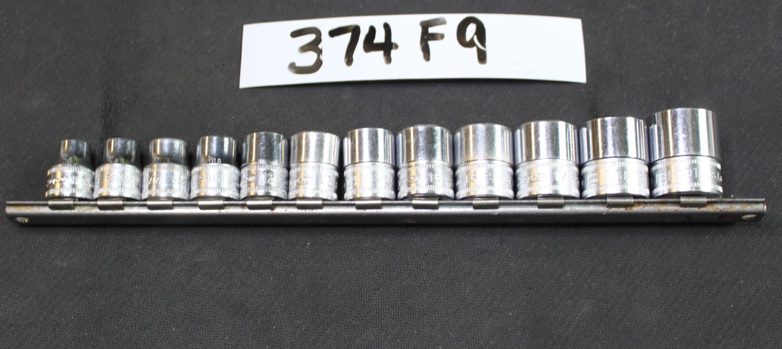 SNAP ON 11-PIECE SOCKETMETRIC 6PT 9mm- 19mm PLUS 12 PT 8mm SHALLOW DEPTH CHROME