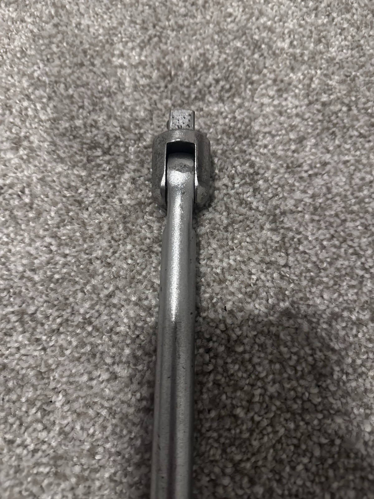 Mac Tool V18F 18” Breaker Bar 1/2” Drive Swivel Head