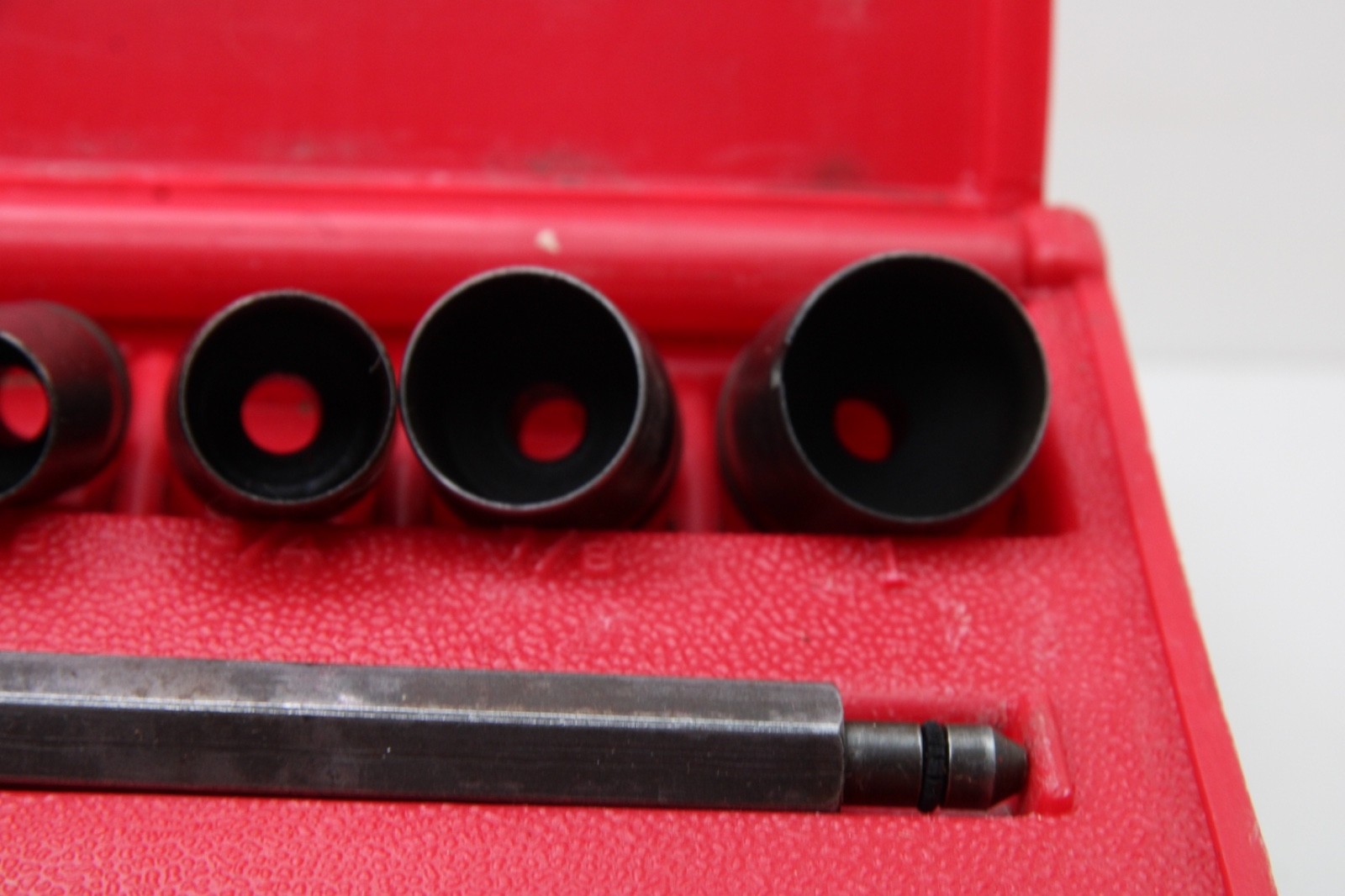 Blue Point PGH8A 11 Piece Gasket Punch Set Complete In Case Damage to 1″ USA