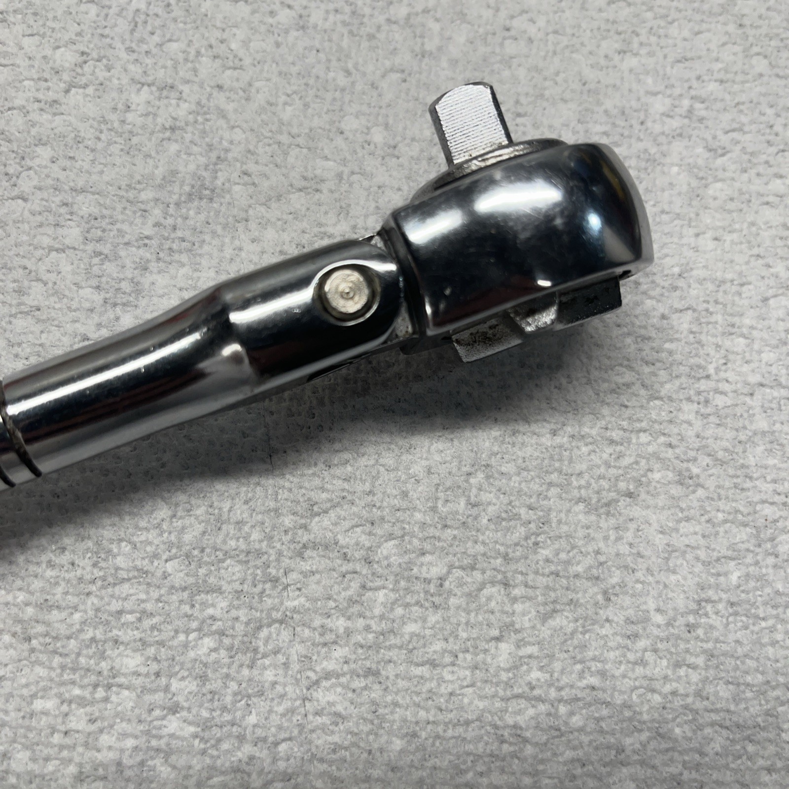 CRAFTSMAN Tools 3/8″ Drive Flex Head Ratchet 3/8dr Swivel head Ratchet