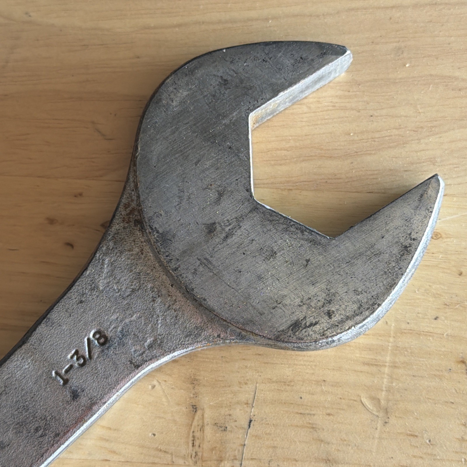 Vanadium Tool Co. 1-3/8″ Combination Wrench 12 Point 21″ Long CL-22