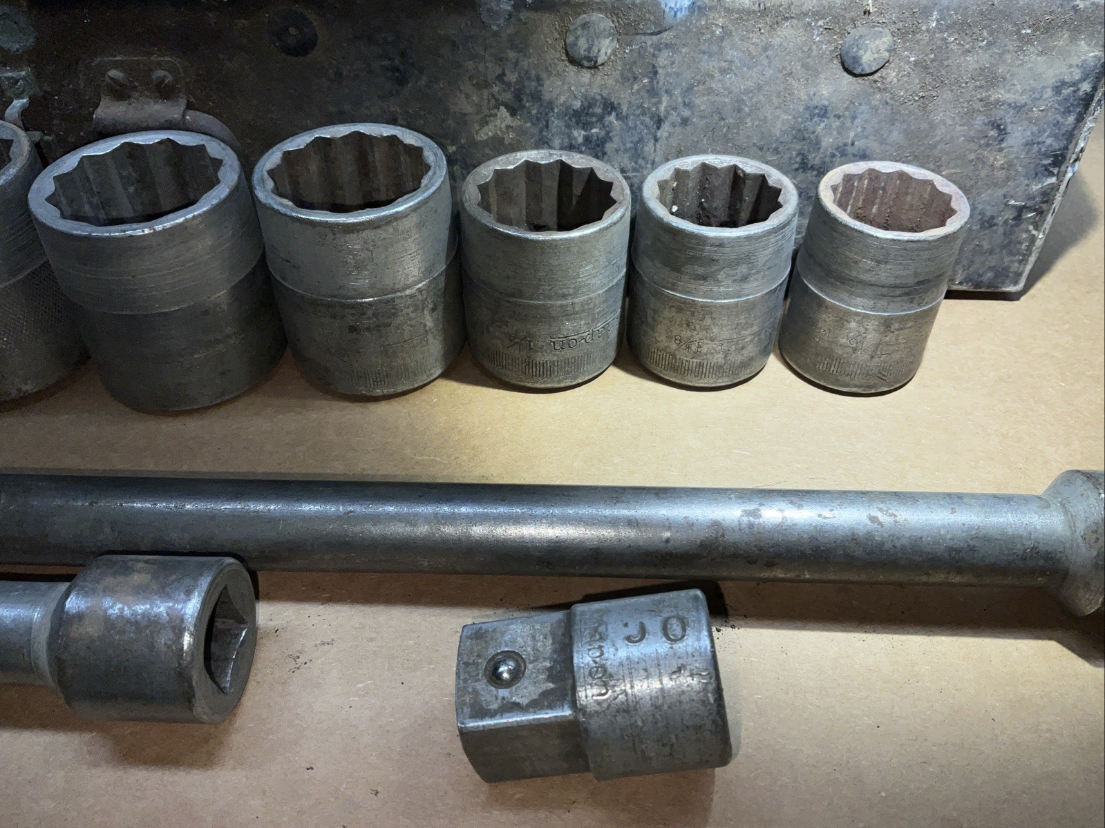 Snap On Tools USA 5/8” Drive Push Thru Ratchet 18” Hd Sockets Extensions & 7/8”