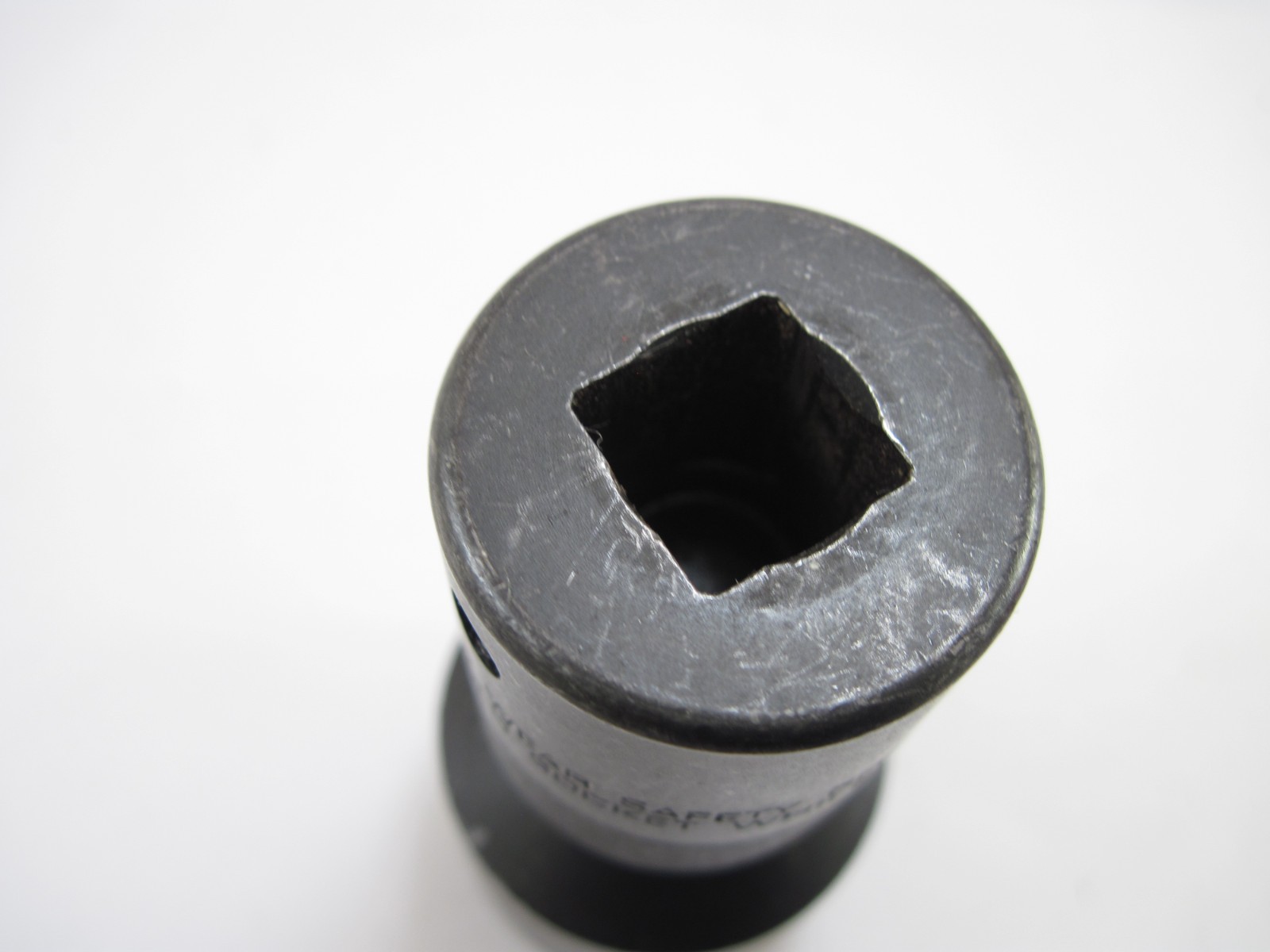 Snap On 1/2″ Drive 1-1/4″ 6pt Impact Swivel Flex Socket IPL40C MINT