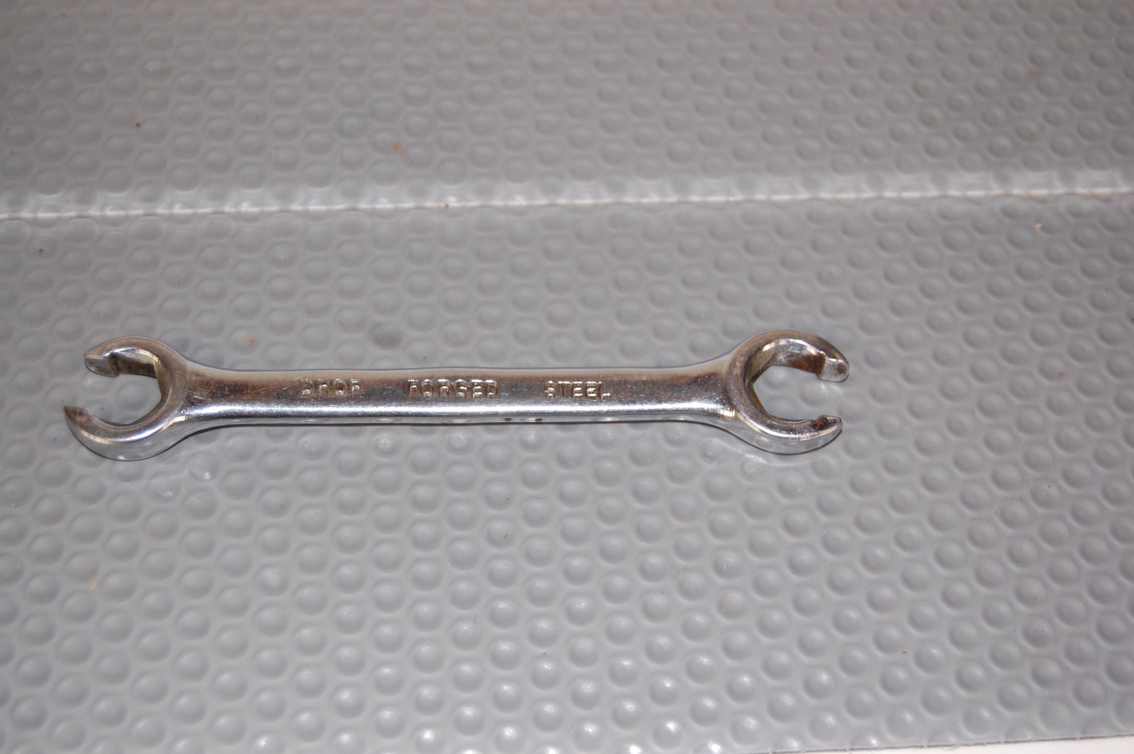B7 Lisle USA 25350 5/8 In x 11/16 In SAE line Flare Nut Wrench 6 Point