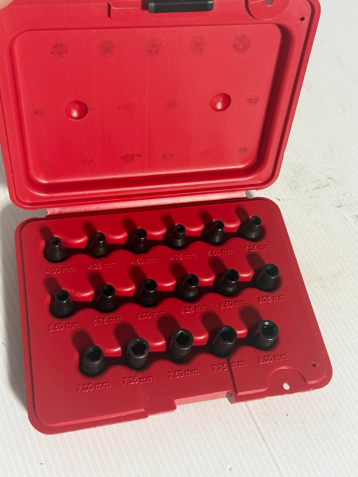 Mac Tools SMT17LR 17-Piece 1/4″ Drive Twist Socket Set – Made in USA For sale i