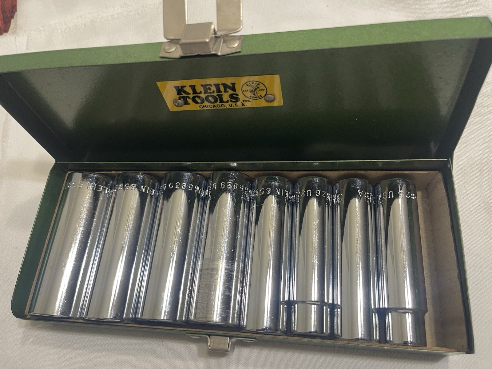 Vintage Klein Tools 8 Pieces Deep Socket Set . # 65825 To 65832