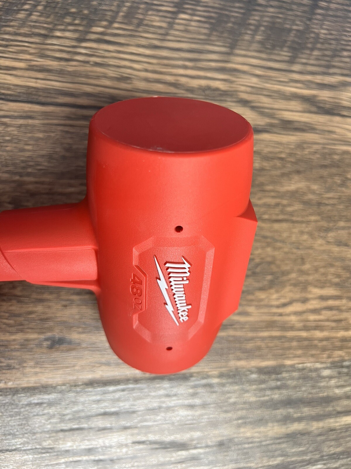 Milwaukee 48oz Soft Face Dead Blow Hammer w/ Steel Reinforced Handle #48-22-9151