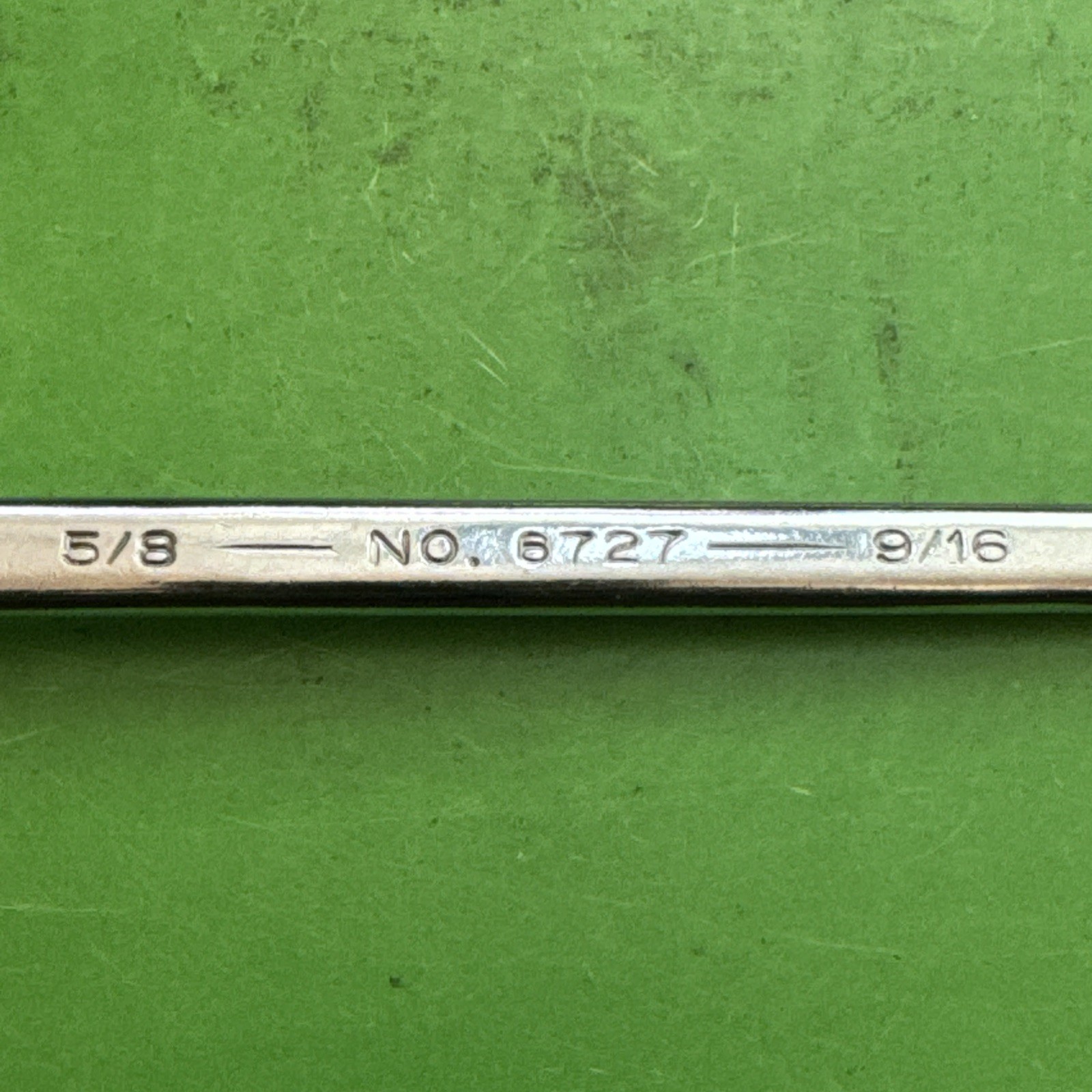 Armstong ARMALOY 12 Point 5/8″ x 9/16″ Full Polish Double Box End Wrench 6727