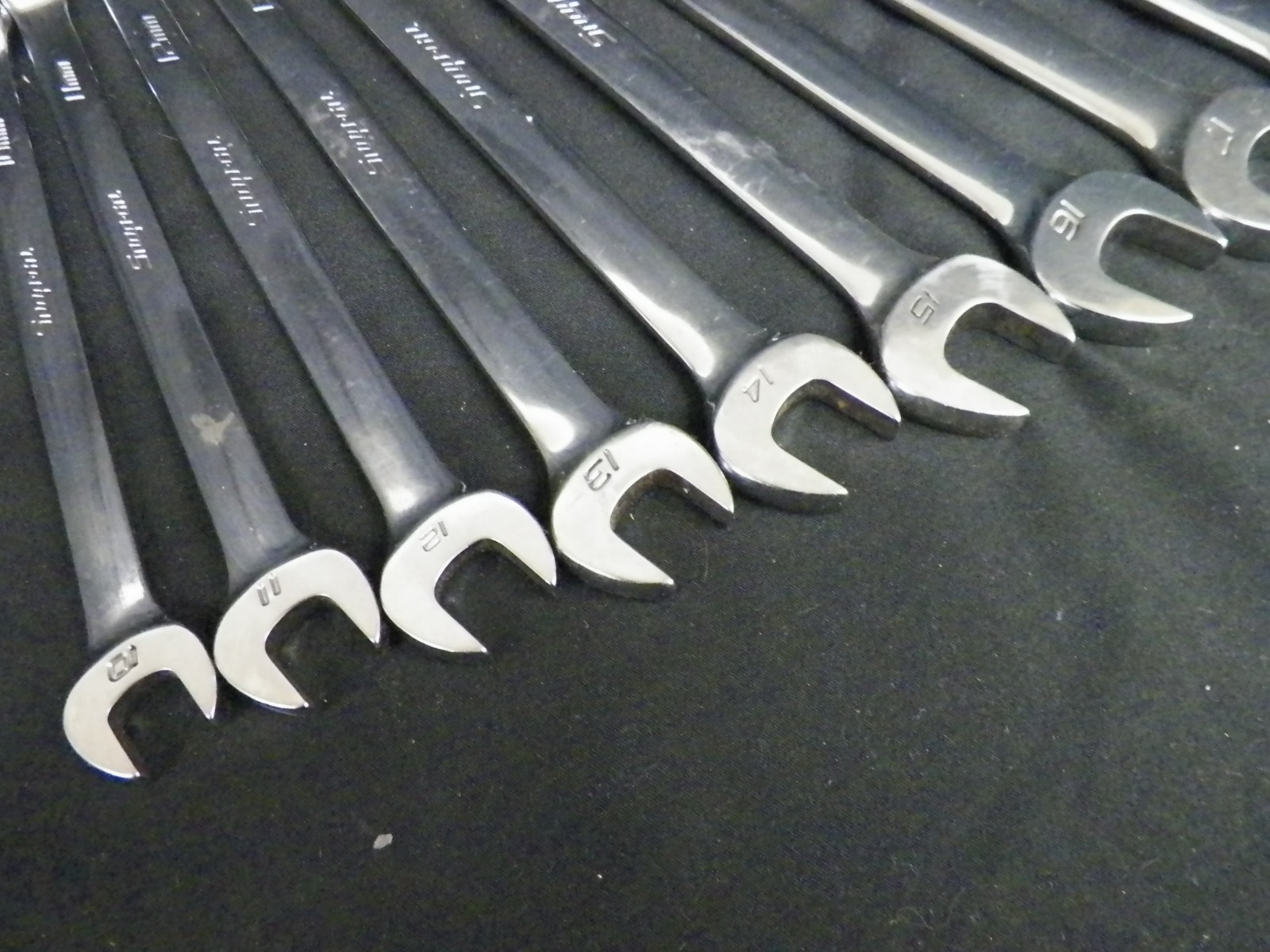 Snap On OEXM713 13pc 12 Point Metric Flank Drive Combination Wrench Set