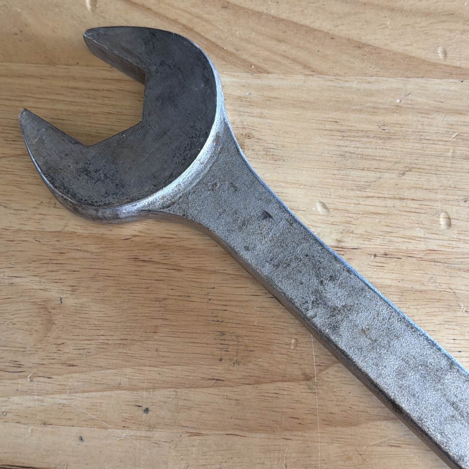 Vanadium Tool Co. 1-3/8″ Combination Wrench 12 Point 21″ Long CL-22