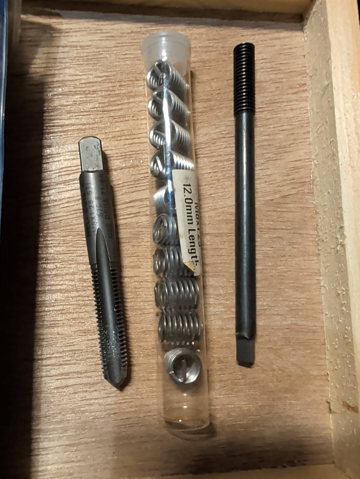 Helicoil 5546-8 Metric 8mm X 1.25 Thread Repair Kit