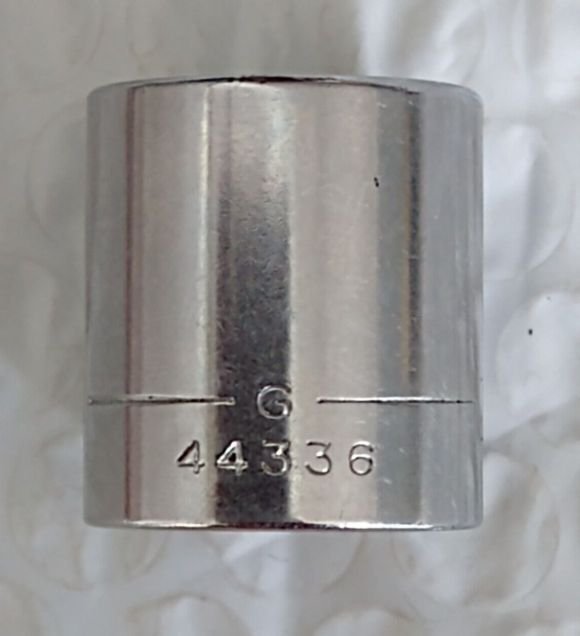 CRAFTSMAN TOOLS USA G44336, 3/8″ DRIVE, 11/16″ SOCKET, SHALLOW, 12 POINT.