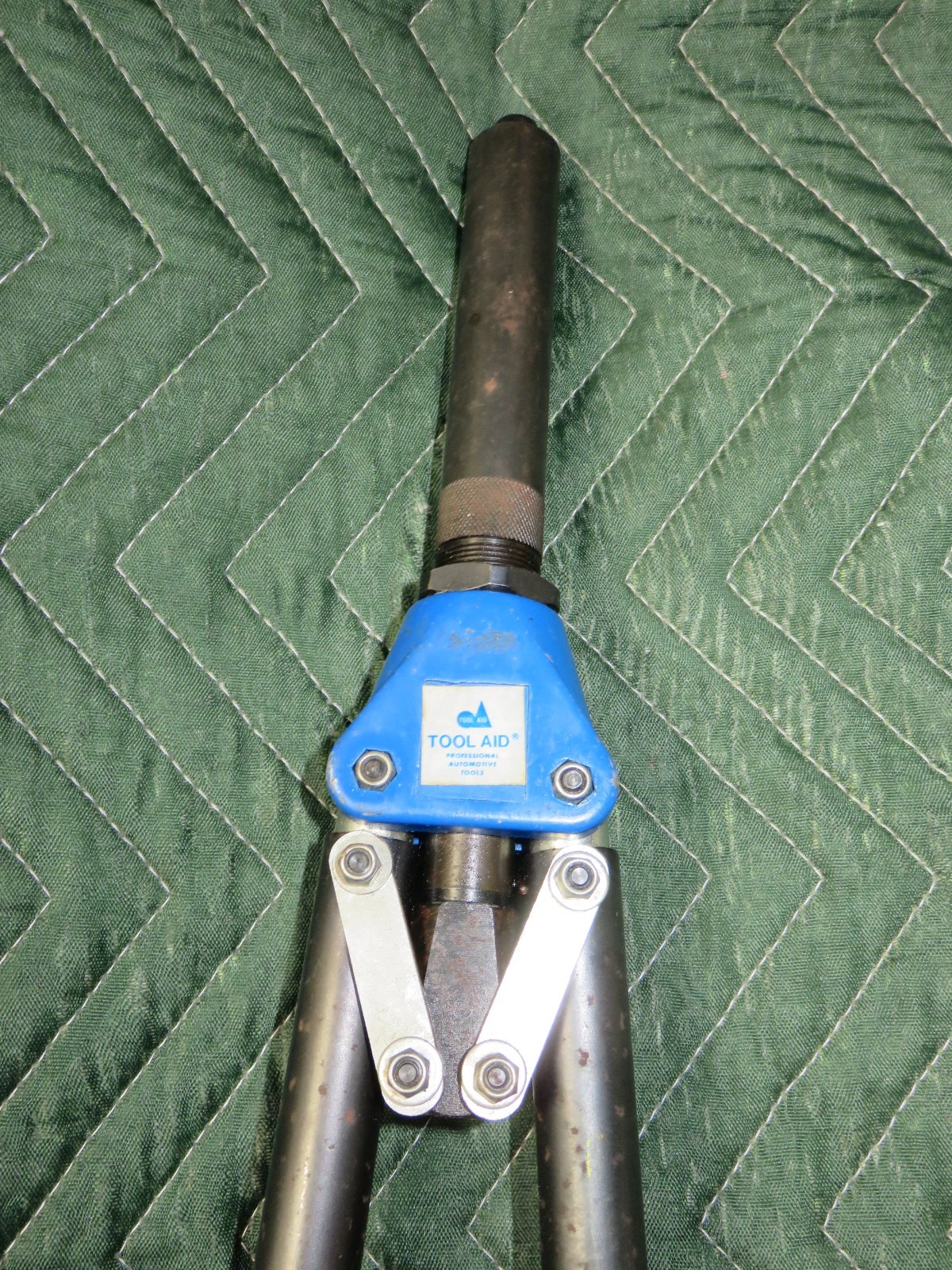 Vintage Tool Aid 19800 1/4″ Heavy Duty Riveter Rivet Gun Steel & Aluminum Rivets