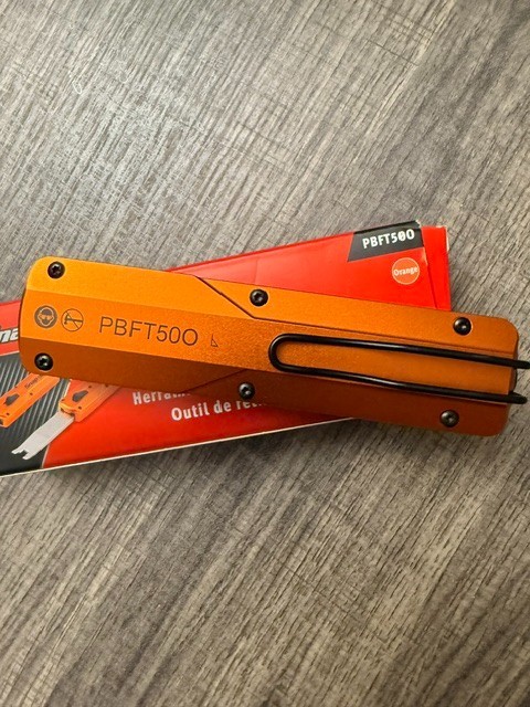 SNAP ON DOOR PANEL CLIP REMOVER-ORANGE BRAND NEW.