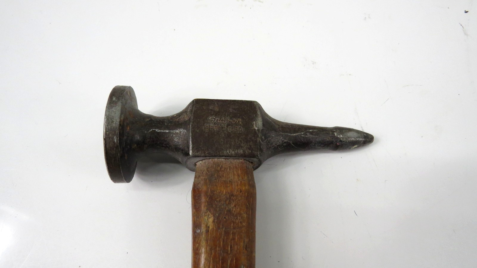 Vintage Snap On Tools Auto Body Dinging Round Face Hammer BF611B