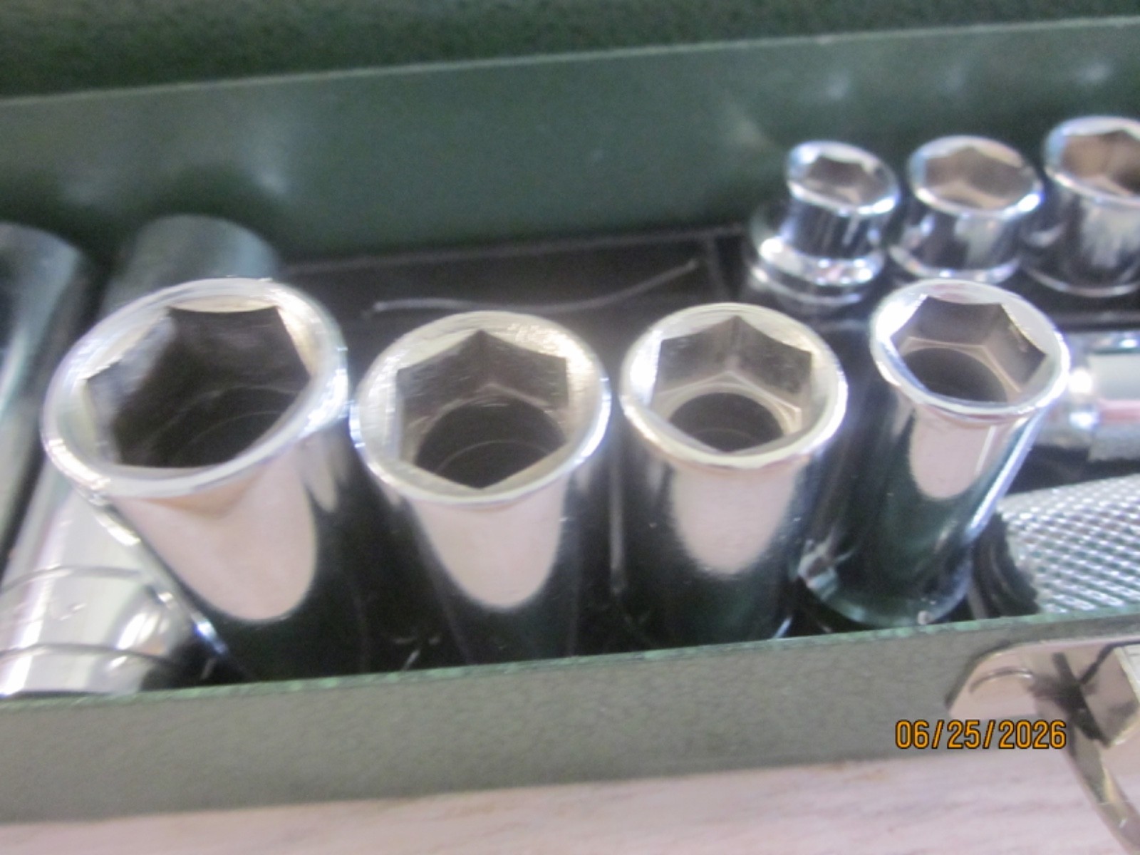 VTG S-K TOOLS VERY NEAR MINT CONDITION SAE 3/8″ DRIVE 21 PIECE SOCKET SET