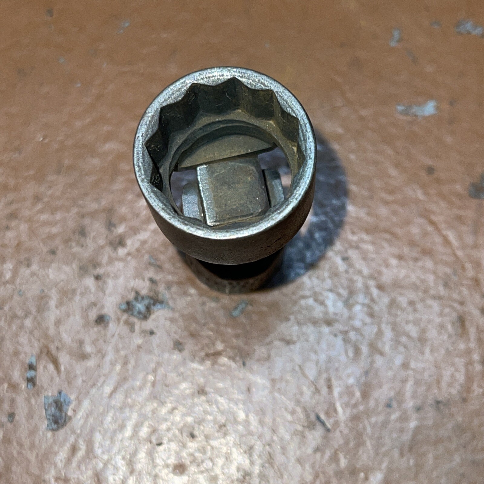 Vintage Wright USA MU56 11/16 In SAE 3/8 drive 12 Point Swivel Wobble socket