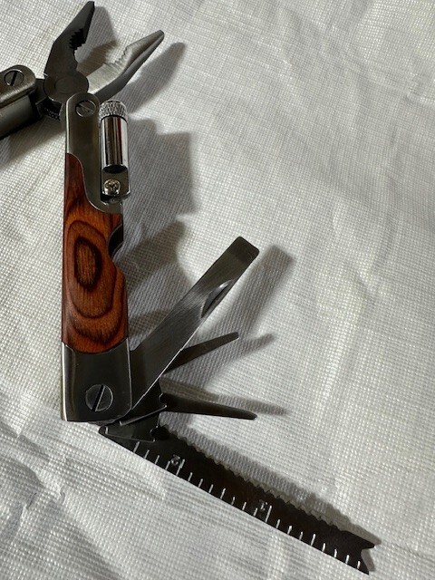 BikeMaster Multi Tool Wood Handle with Belt Case /FHA10