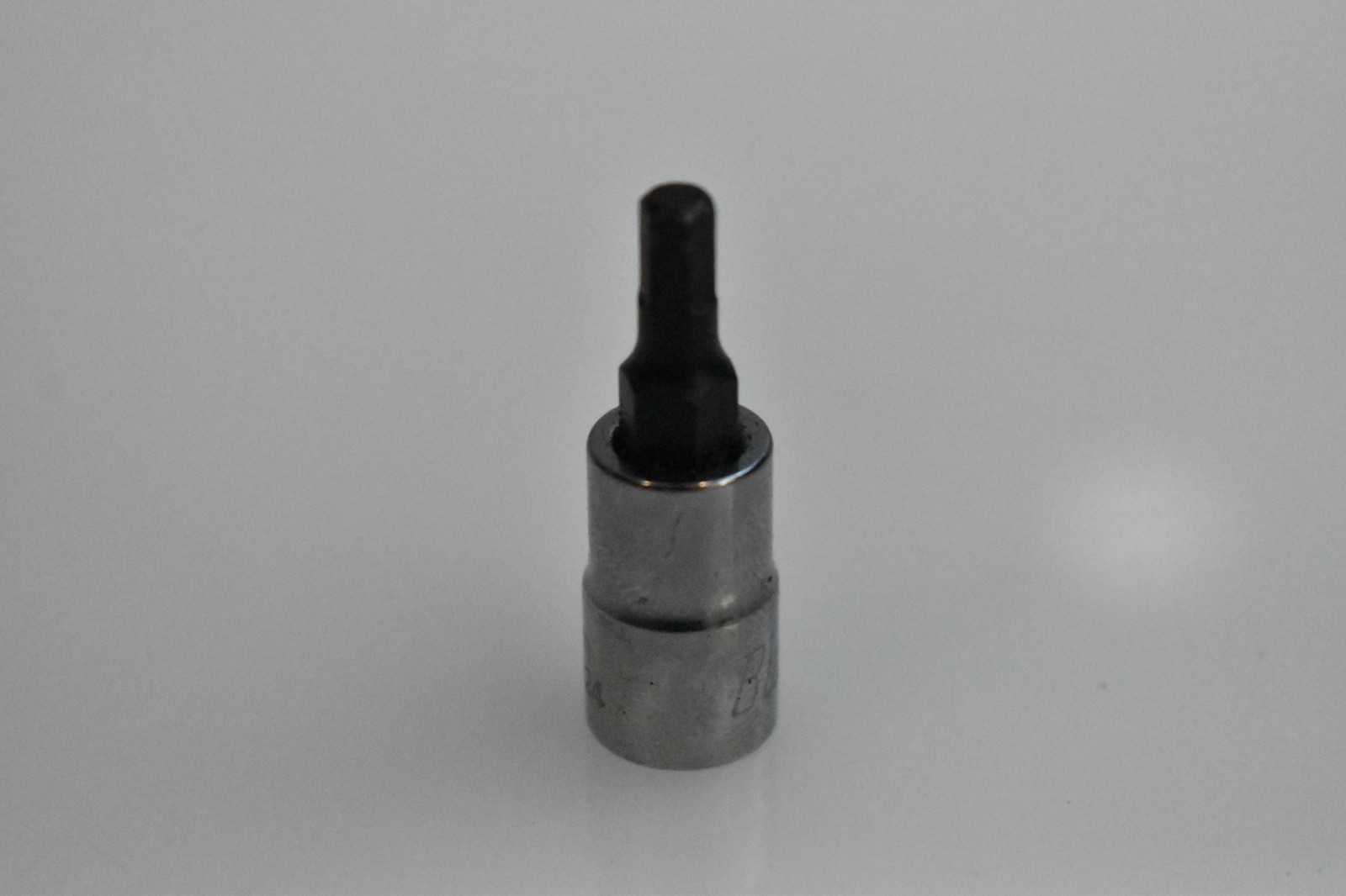 Blue Point Tools BLPH124 4mm Metric Hex Bit Socket Driver 1/4″ Drive Chrome