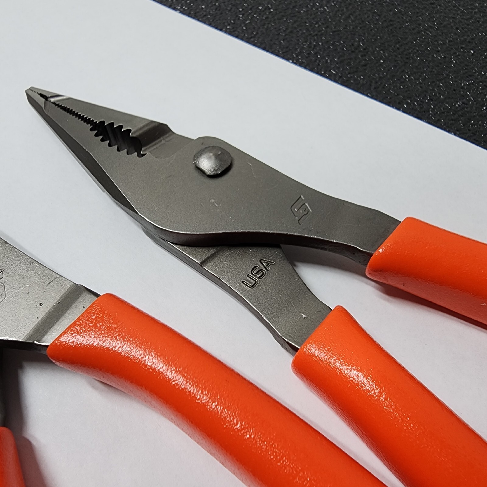 Snap-on Tools USA NEW 2pc ORANGE 7″ & 9″ Long Nose Slip Joint Plier Set LN46ACF
