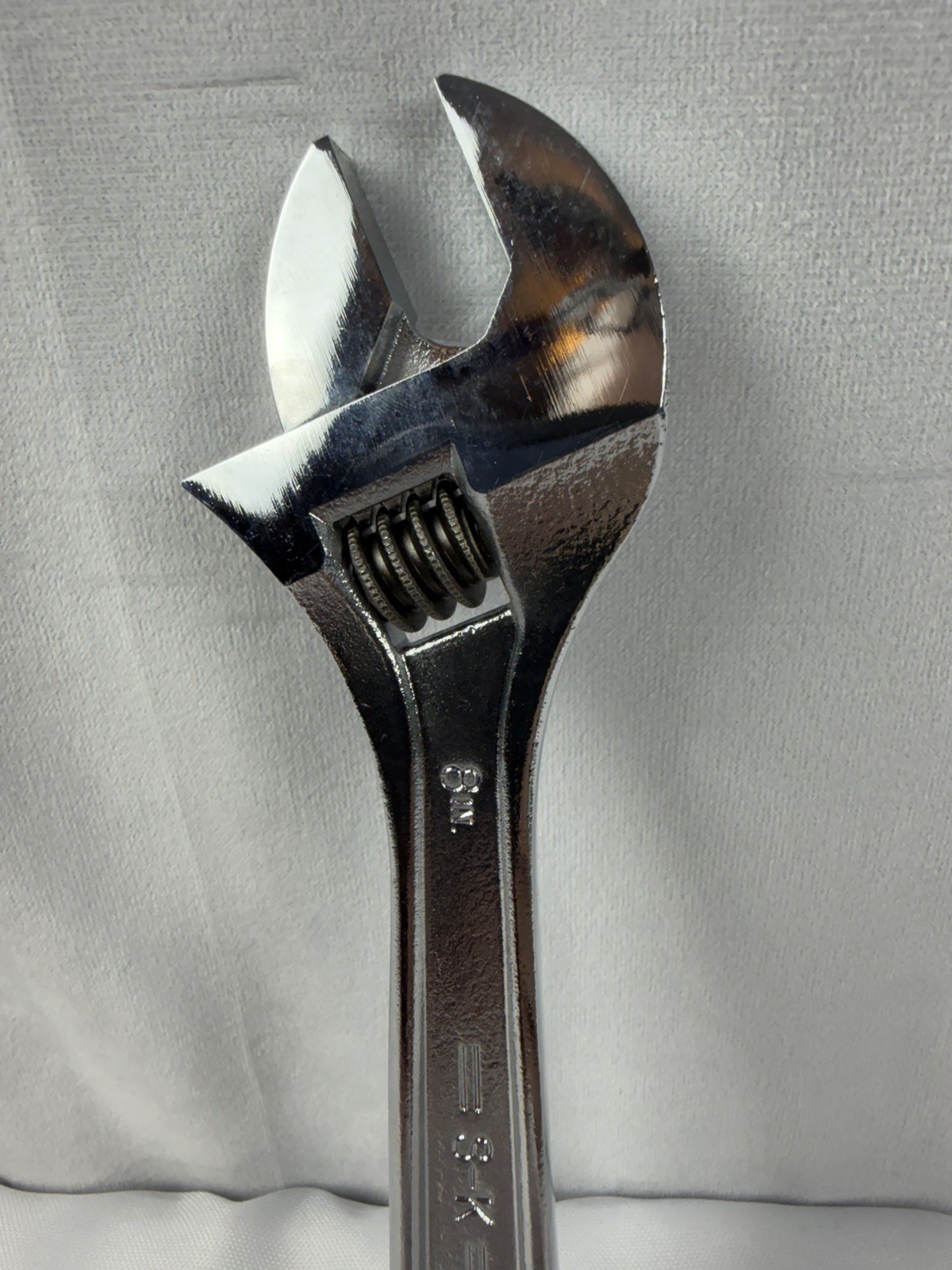 SK Hand Tools 8008 8″ Adjustable Wrench 15/16” Jaw Capacity Ni Coating SK8008