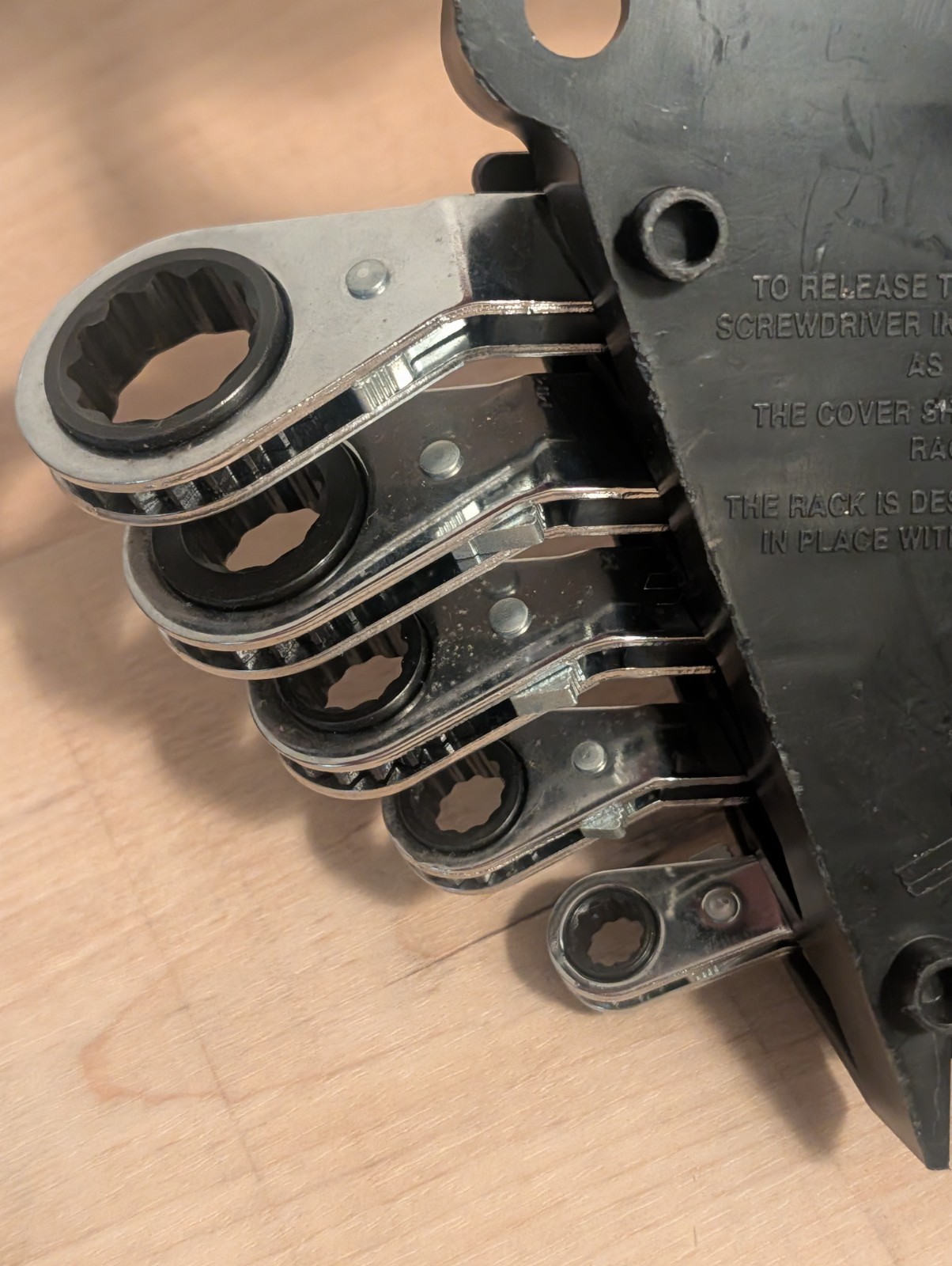 Craftsman USA 5 Piece Metric Offset Ratcheting Box End Wrench Set