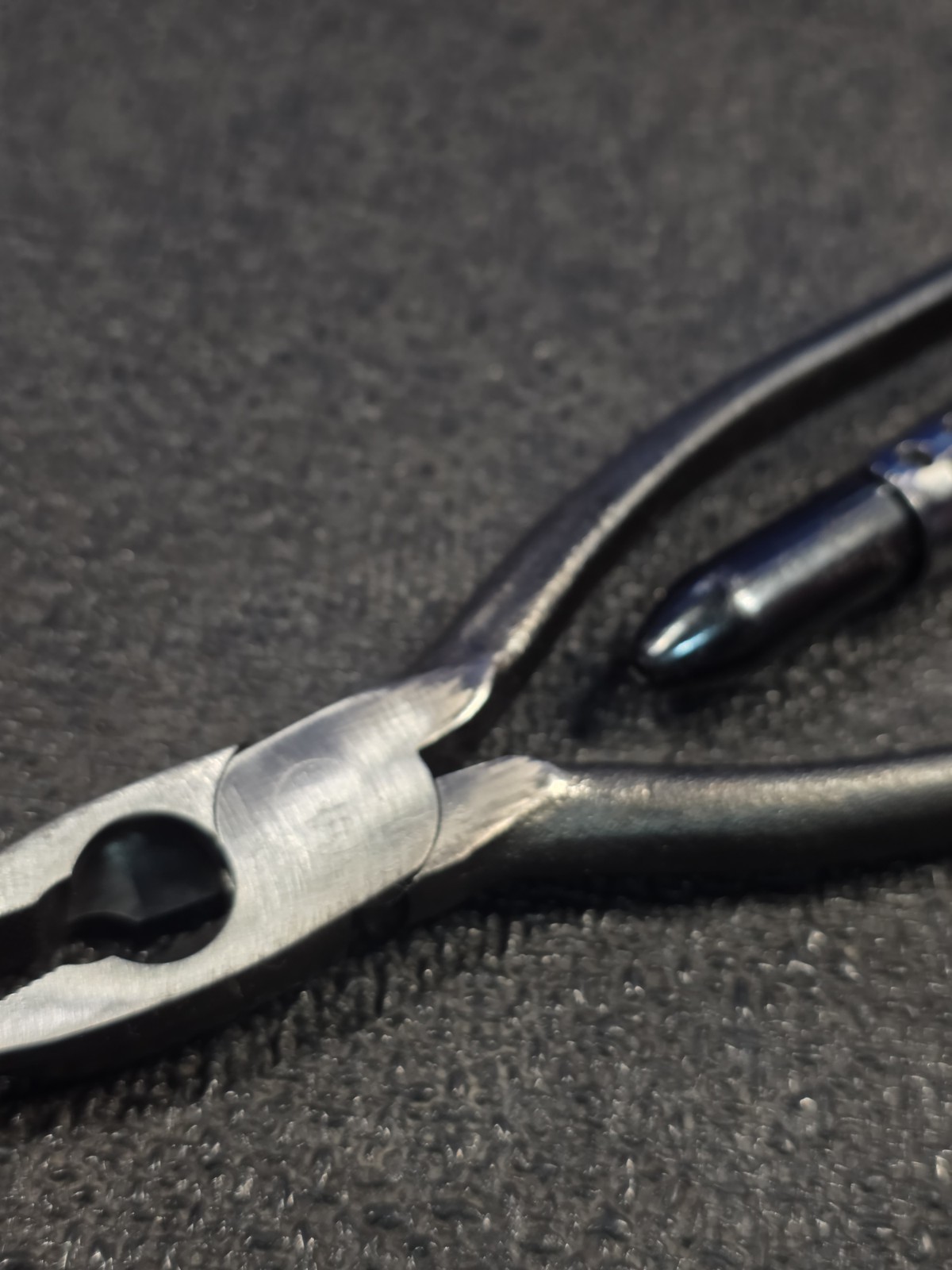 Blue-Point Tools GA311C Safety Twist Aviation Wire Cable Pliers 10″
