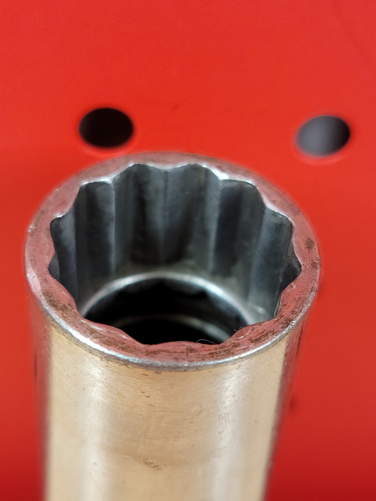 Snap-on Tools S261 13/16″ SAE 1/2″ Drive Deep 12-Point Socket USA