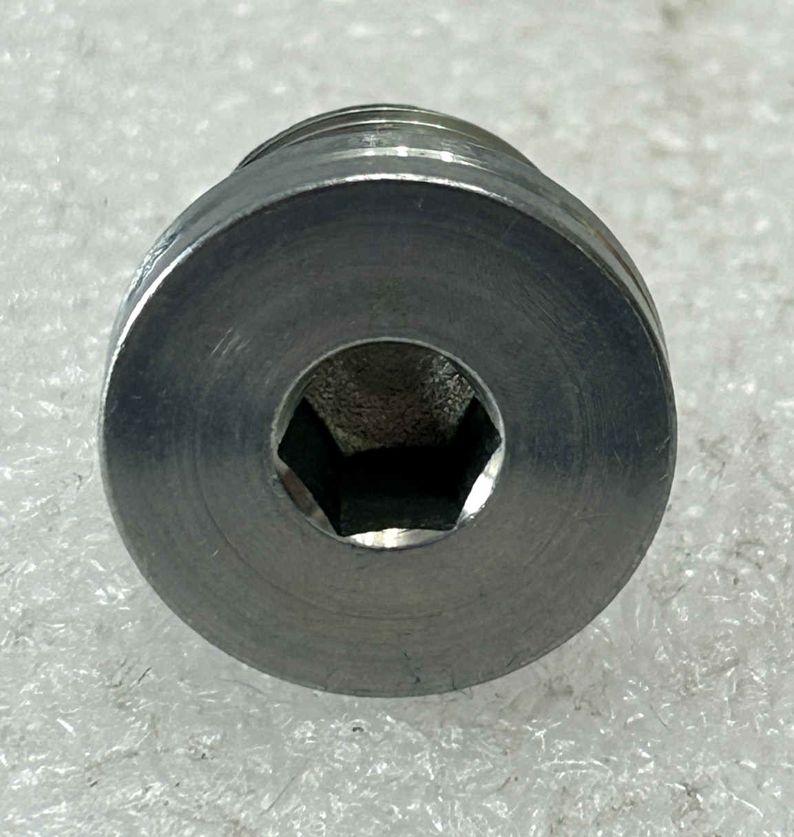 (01 Pc) CNH 221578A1 Hex Socket Plug M18 x 1.5 x 12.5 , New