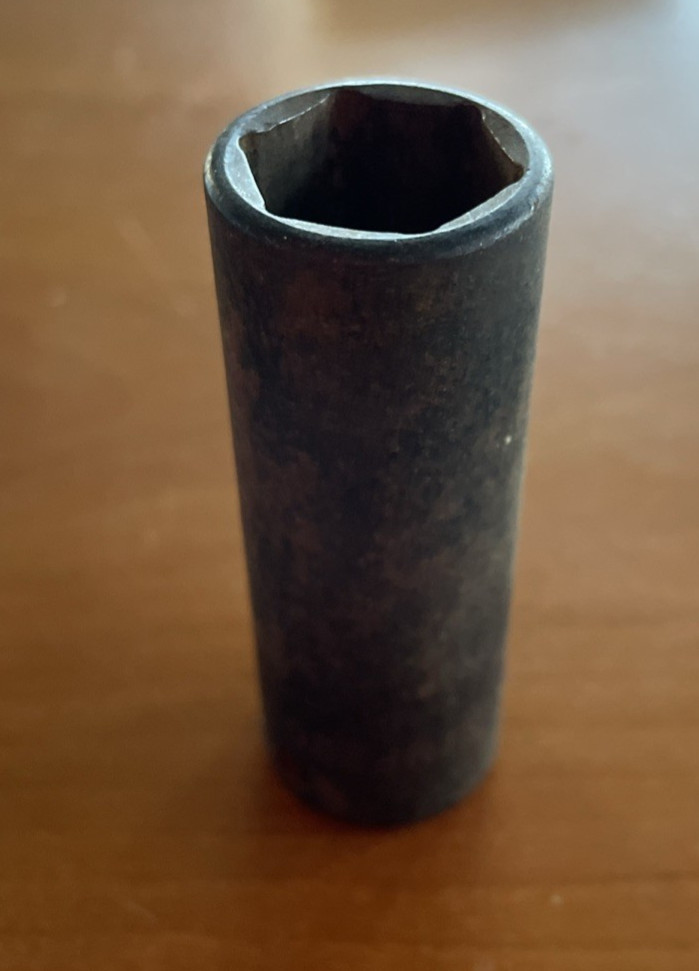 Snap-on Tools USA 3/8″ Drive 6-POINT SAE 11/16″ DEEP Impact Socket SIMF220