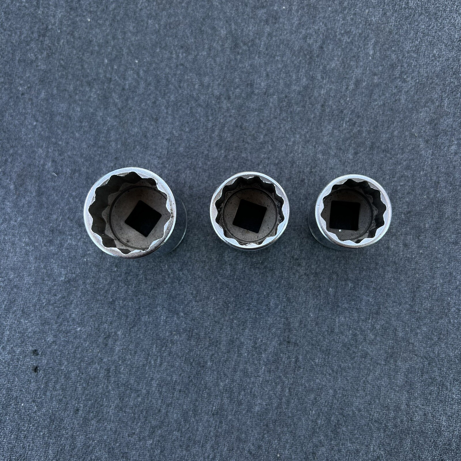 3 Snap-On Sockets F281 7/8″ , F241 3/4″, F221 11/16”, 3/8 Drive 12-Point USA