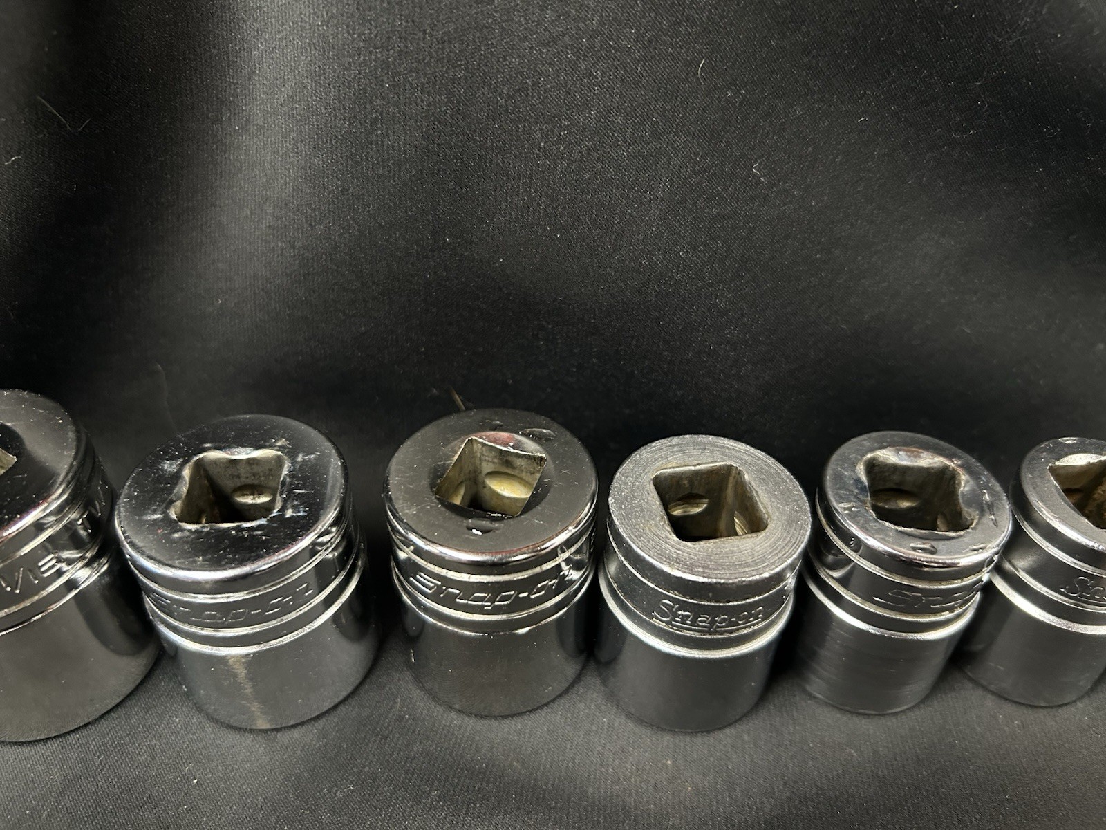 Snap on 13 pc1/2″ Drive 6-Point SAE Flank Drive Shallow Socket Set 1 1/4″ – 3/8″