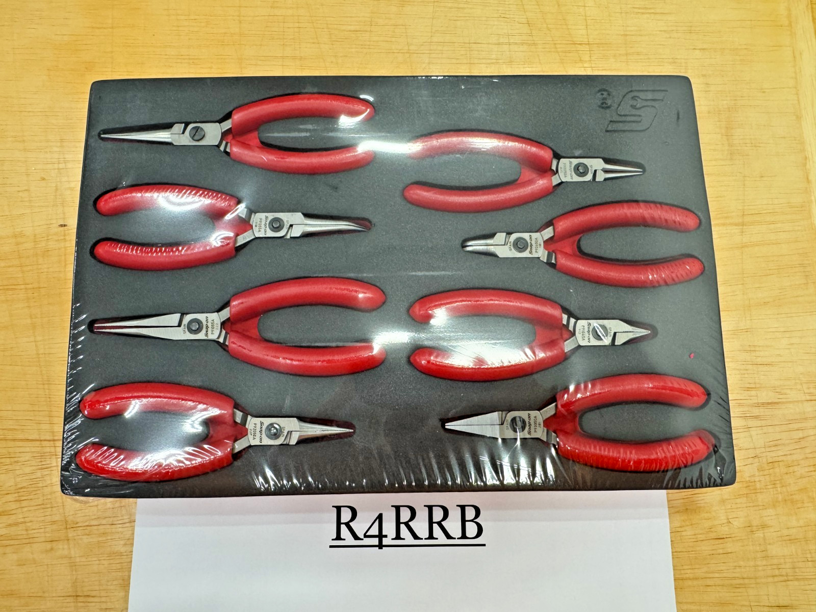 Snap-on Tools RED SOFT GRIP MIX Nose 8 PIECE Precision Pliers FOAM Set PLP800A